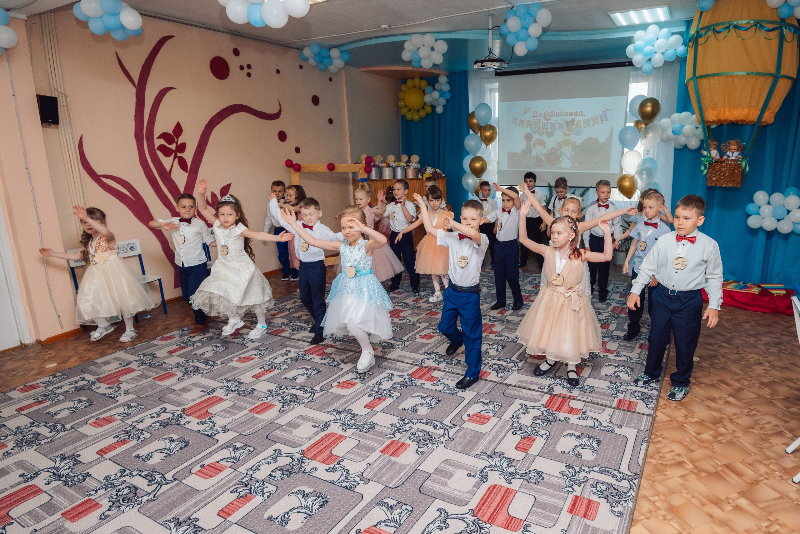 Выпускной в детском саду. Выпускные книги Анапа Новороссийск Краснодар