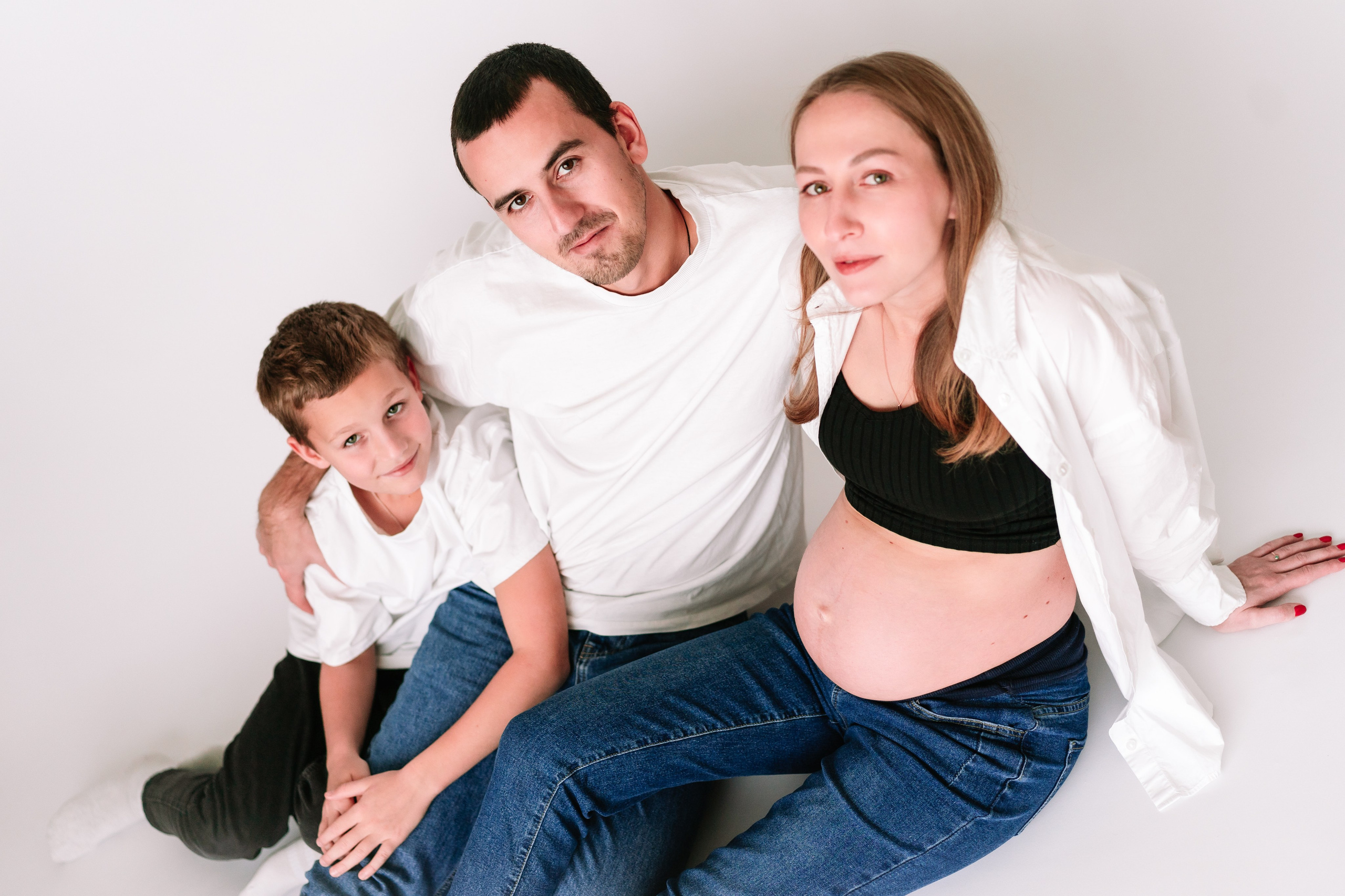 Фотографии беременности, в ожидании чуда. Детская, семейная фотостудия в Санкт-Петербурге