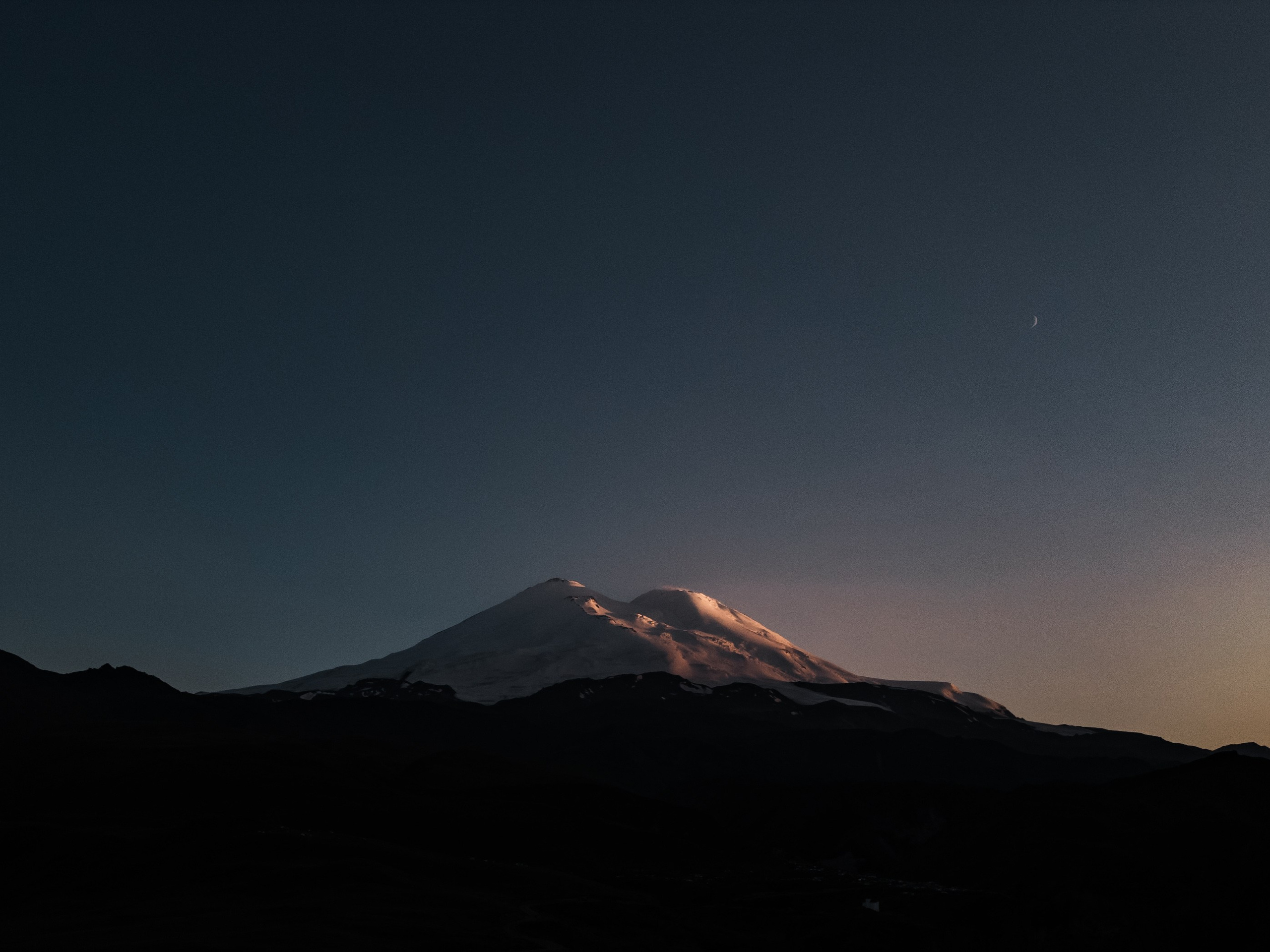 Elbrus. Свадебный и семейный фотограф в Краснодаре Роман Моско