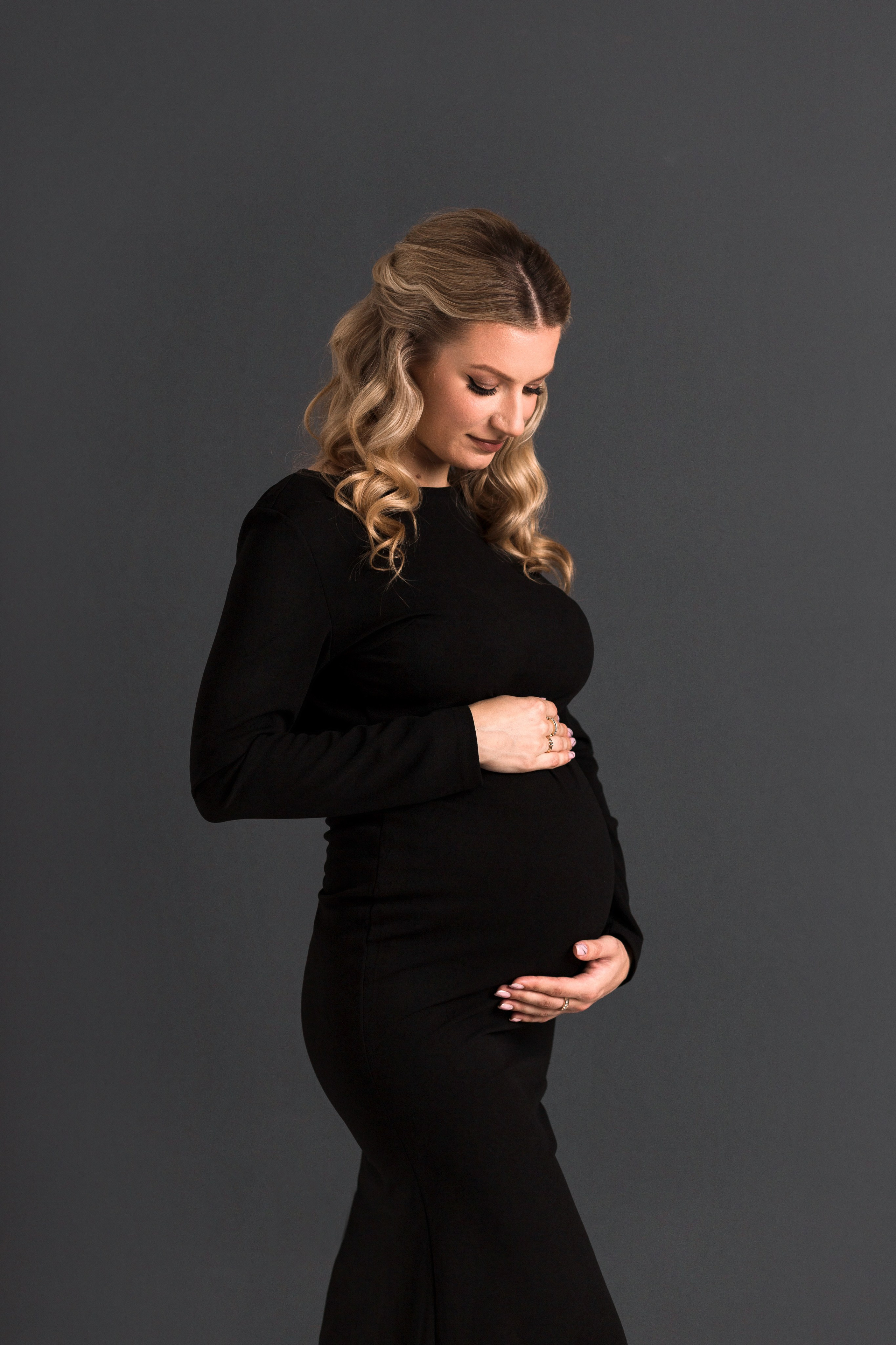 Фотосессия беременности в Омске. Фотограф новорожденных в Омске Анастасия Моисеева