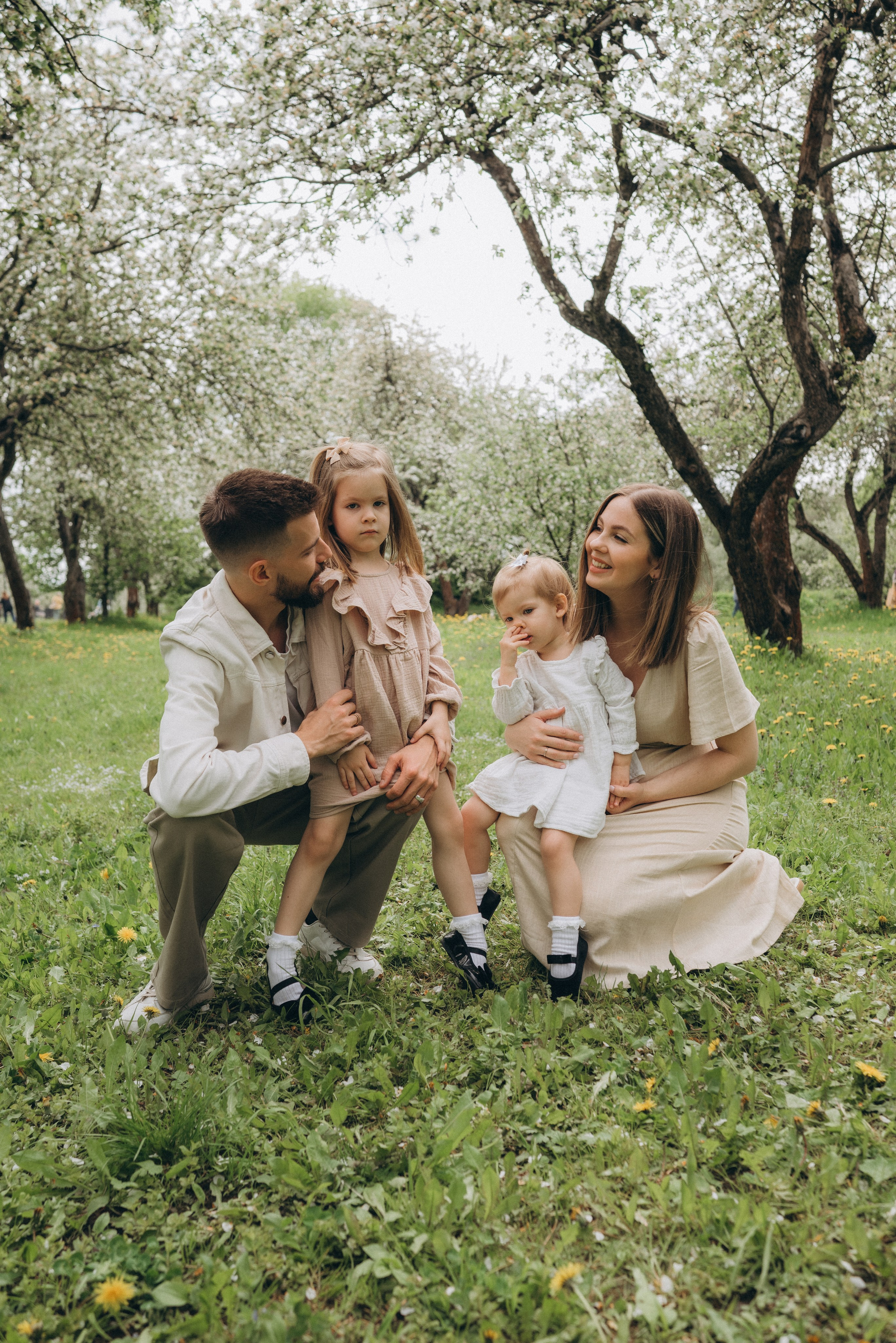Джонни, Эвелина, Хозьяна и Эмилия. Семейный фотограф Юлия Власова