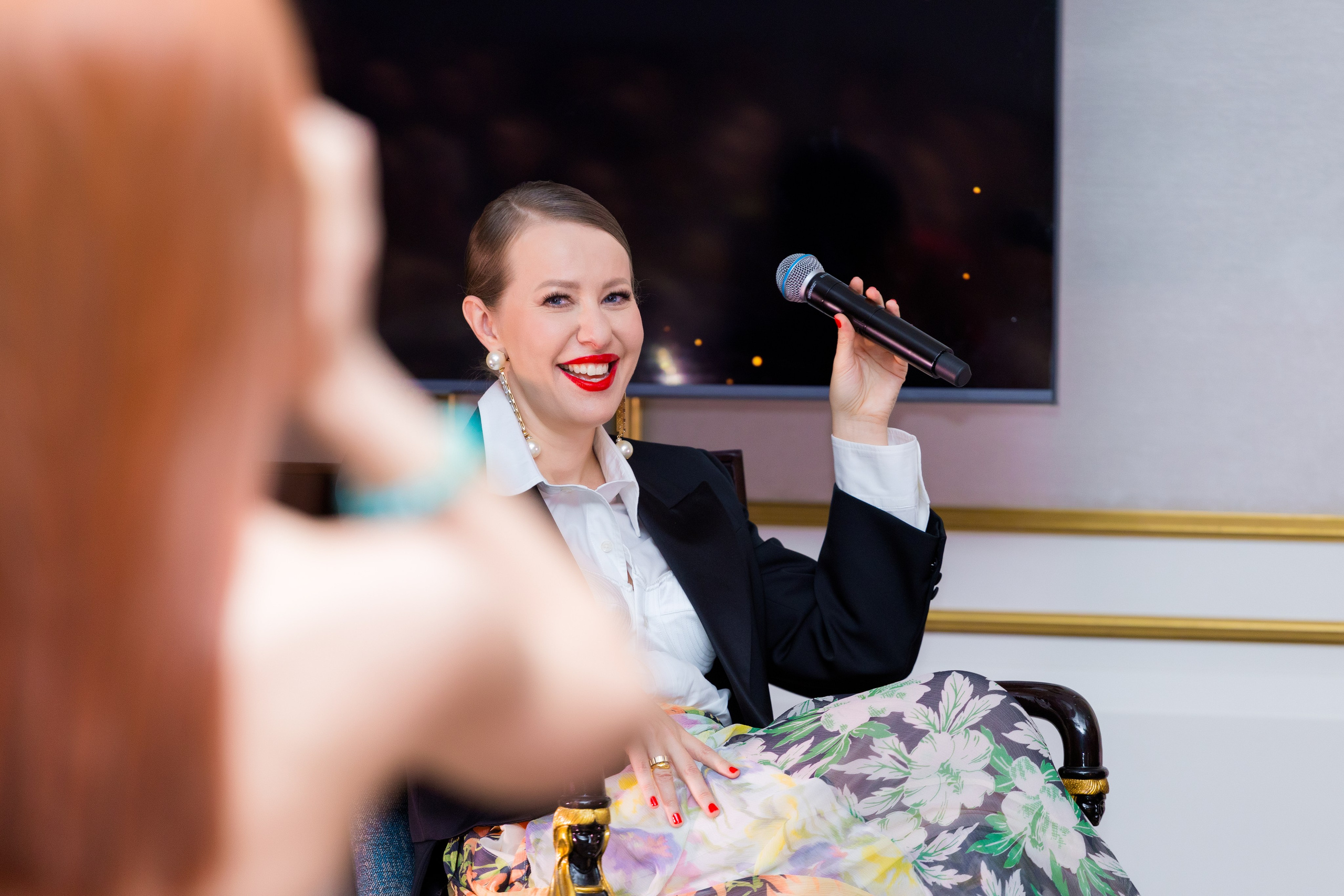 Ксения Собчак «Восхищение». Photomantis