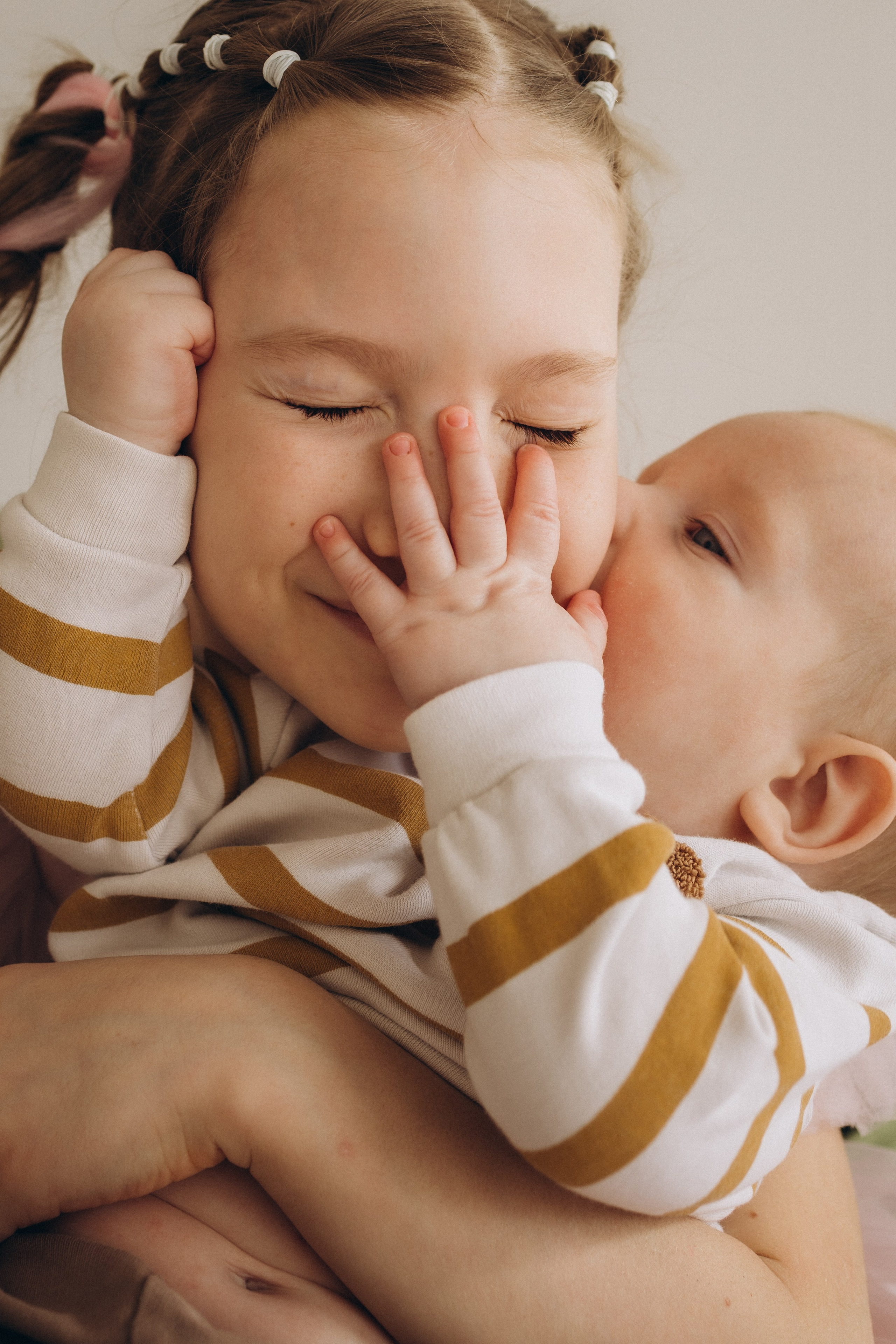 Студийная семейная фотосъемка (12.04.2025) г. Обнинск (Калужская обл.). Надежда Стар семейный и церковный фотограф в Жукове и Калужской области