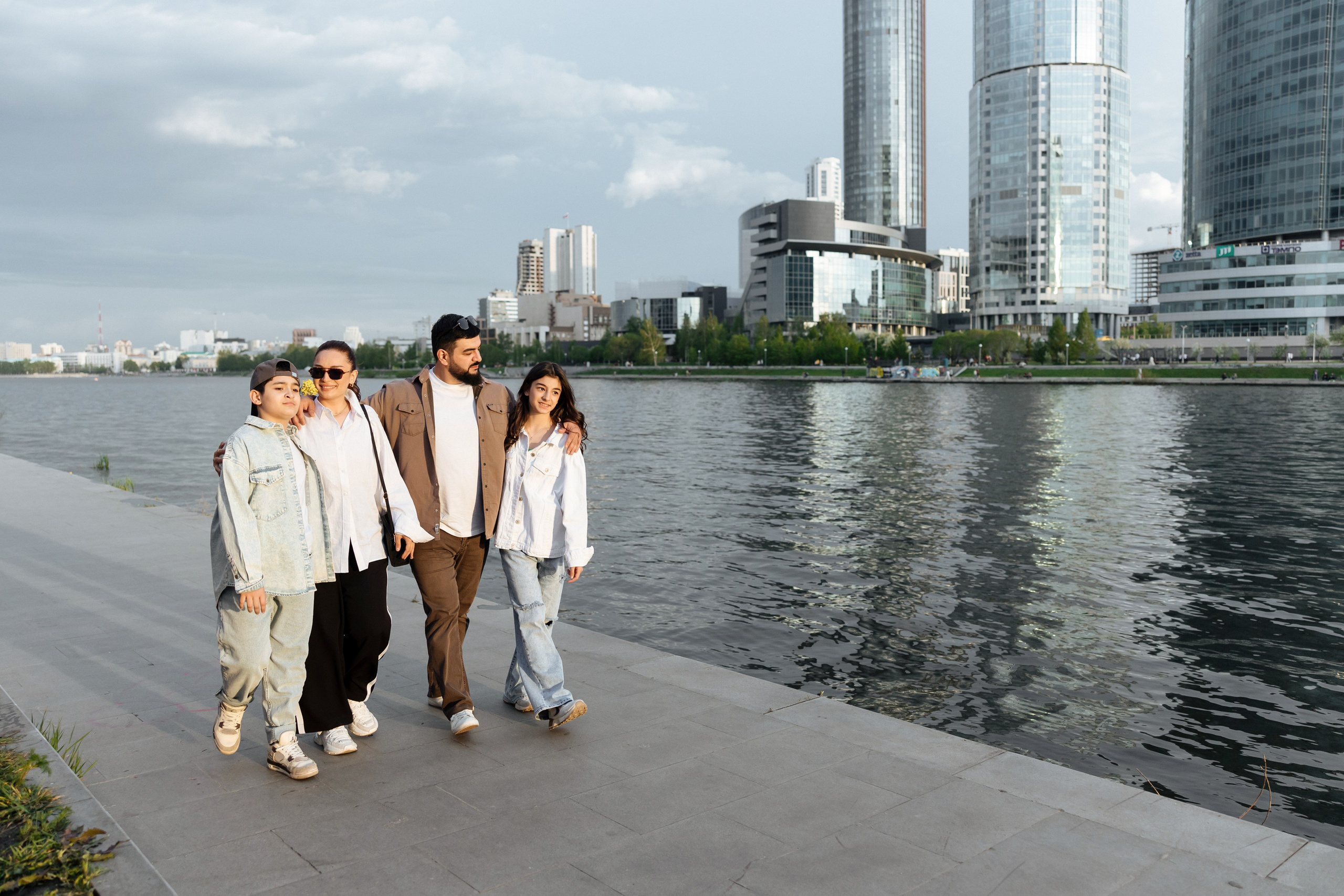 Натик, Элиза, Элина и Рауль. Свадебный и семейный фотограф Анна Печенкина