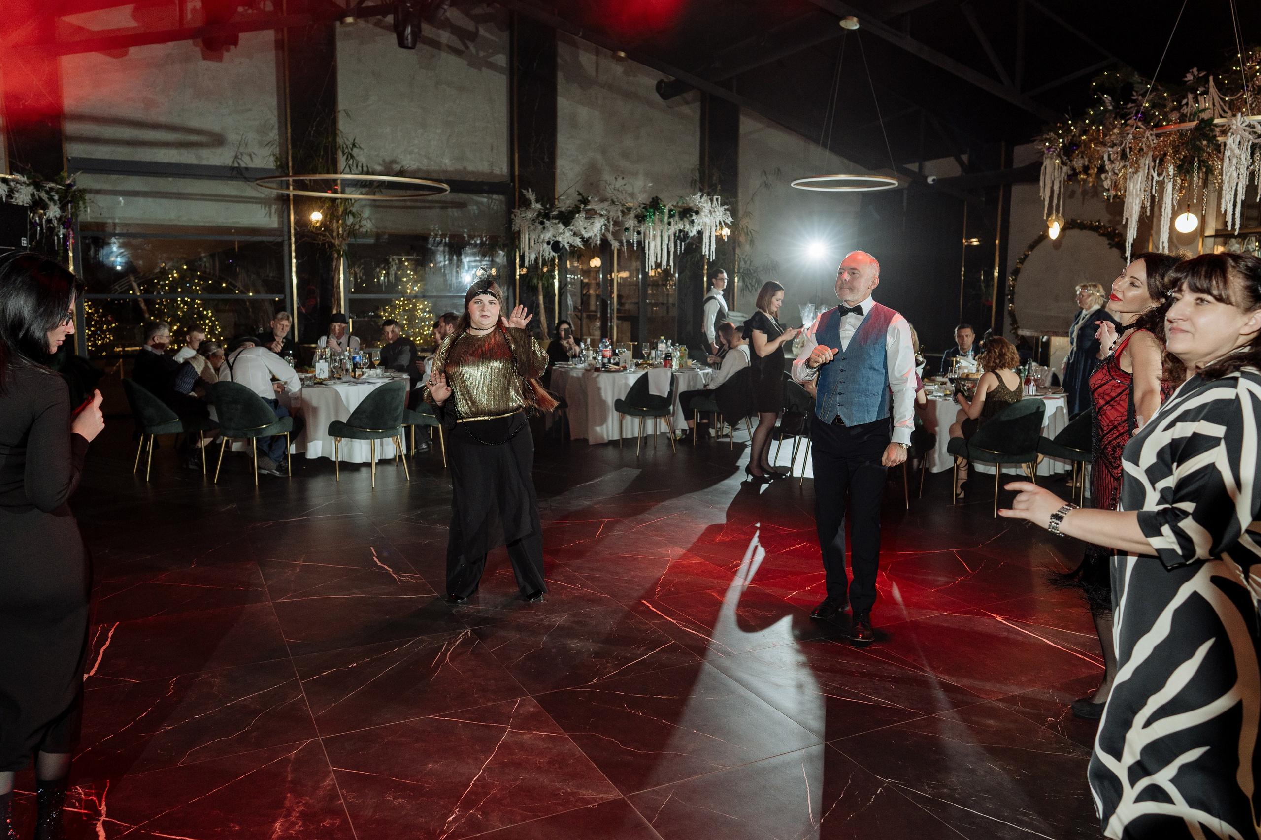 Альбион Тур