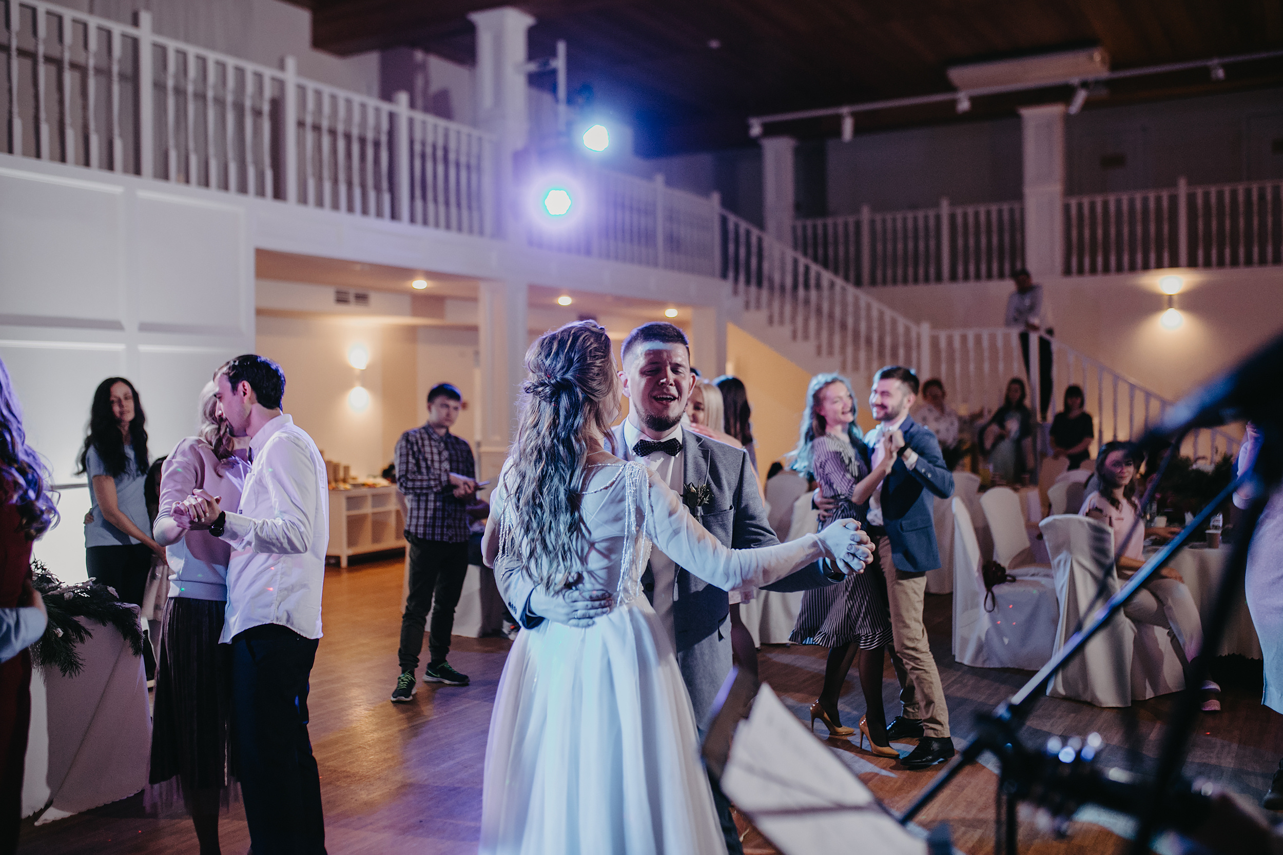 Роман /// Виктория