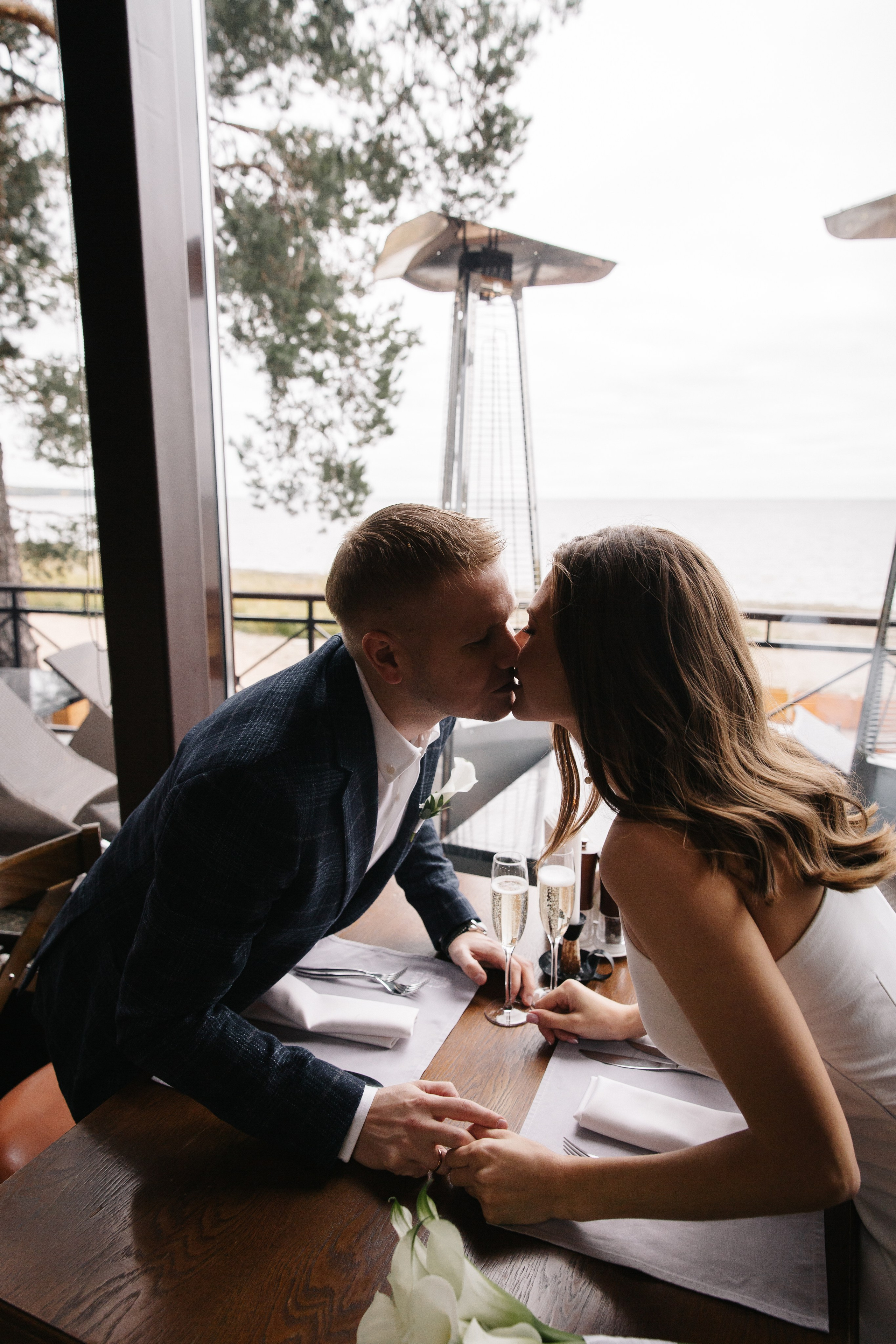 ЗАГС Курортного района (г. Сестрорецк) | сентябрь. Свадебный фотограф в Санкт-Петербурге Полина Корзухина
