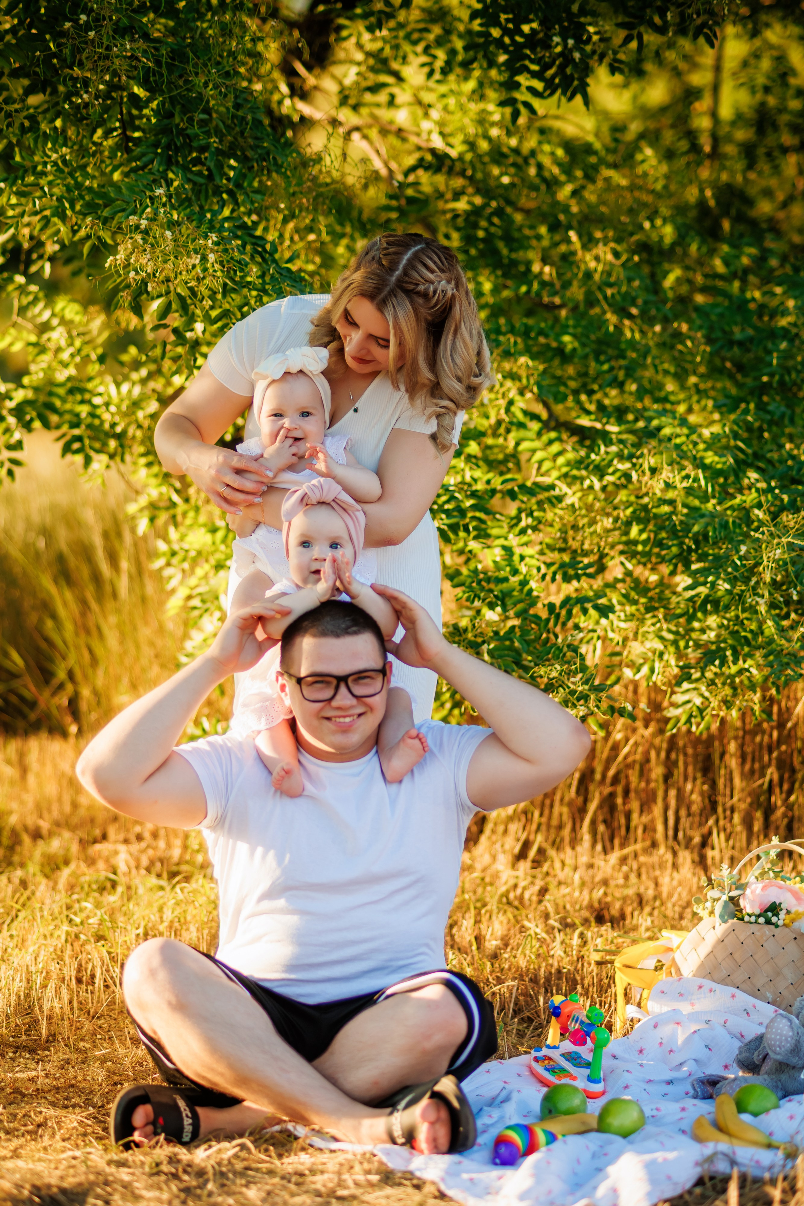 Прогулка на природе. Свадебный и семейный фотограф в Армавире