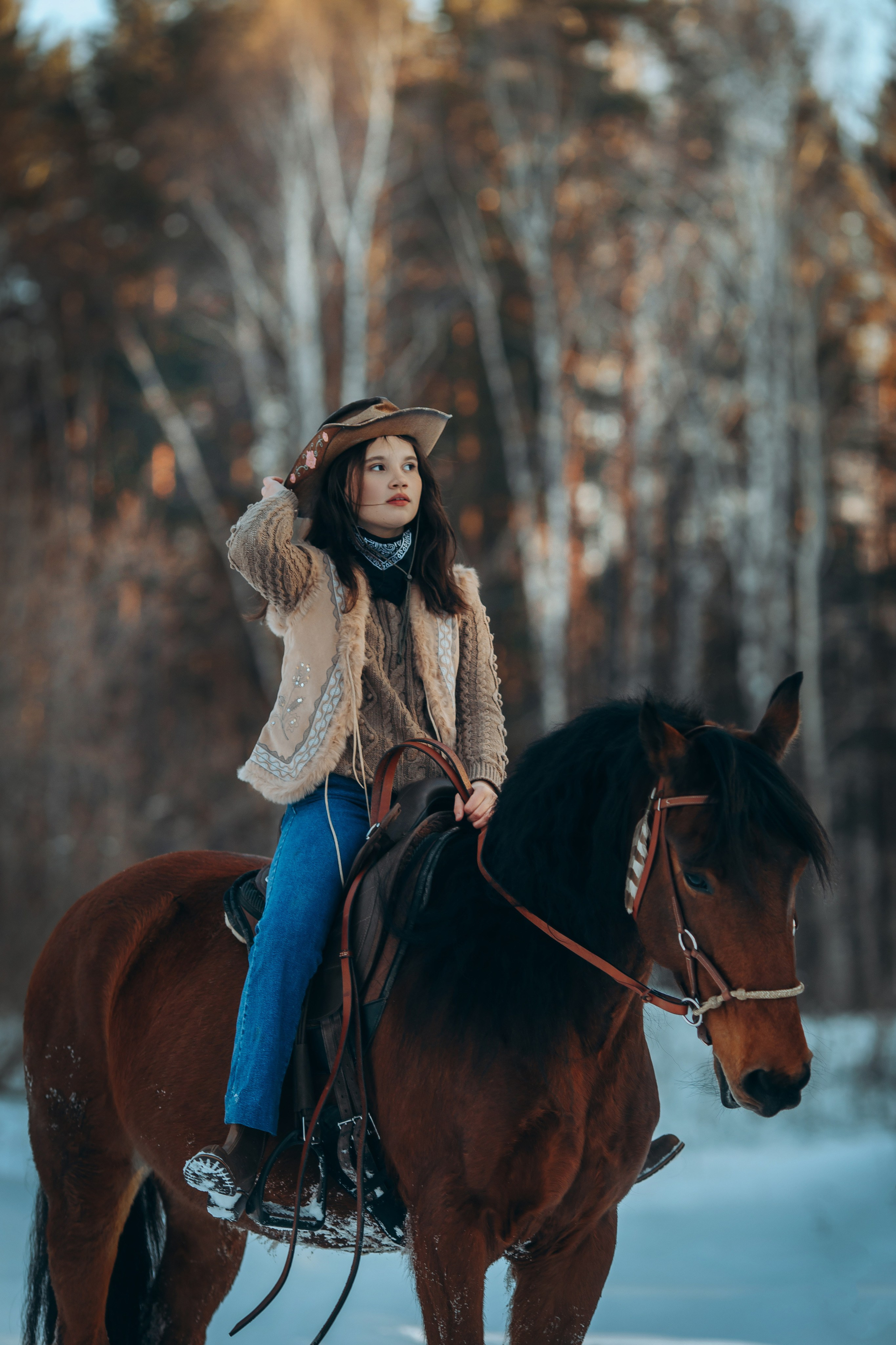 Жилет 44-46, шляпа. 