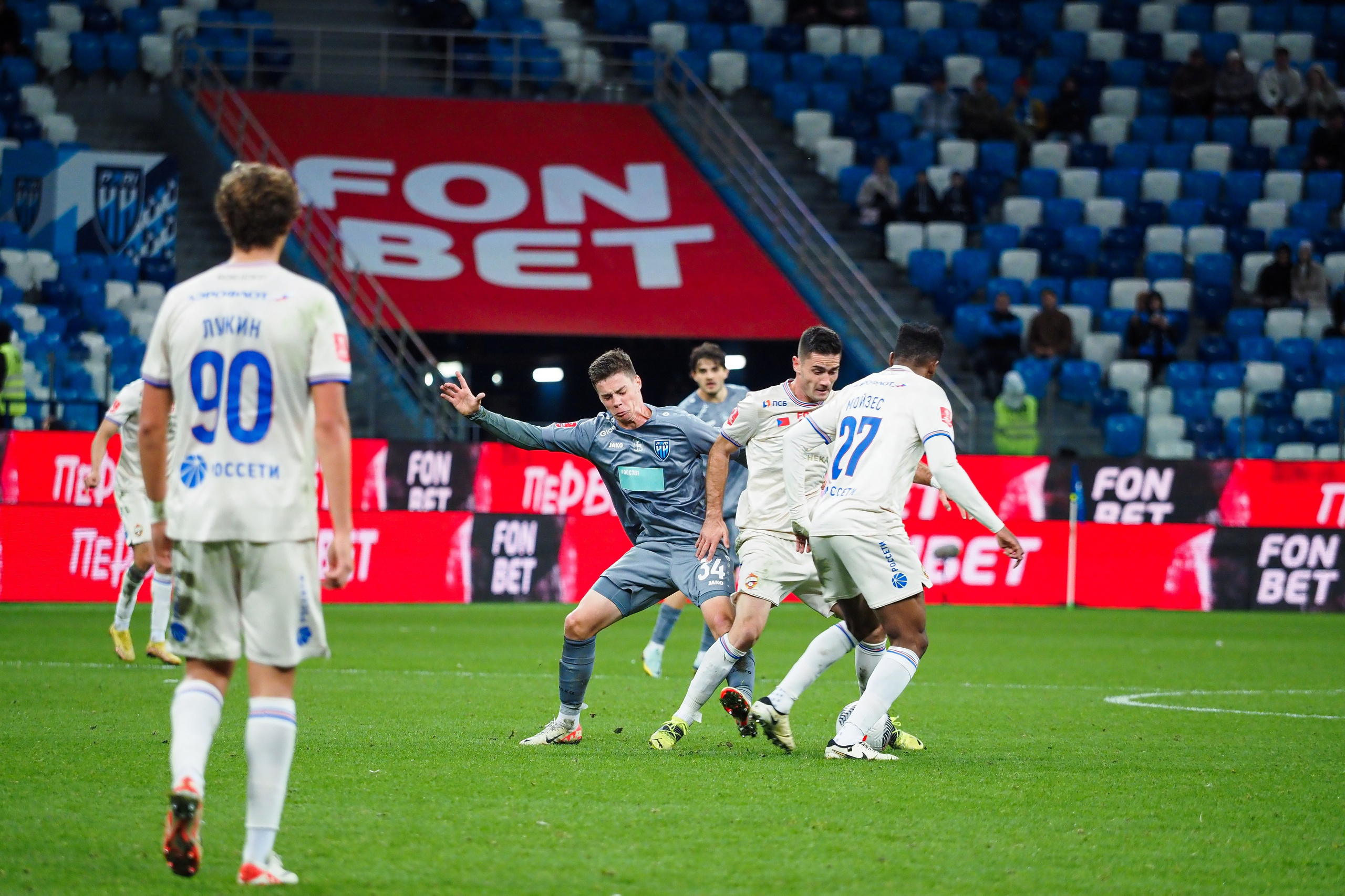 Футбол (РПЛ). Репортажный фотограф Алексей Козьмин