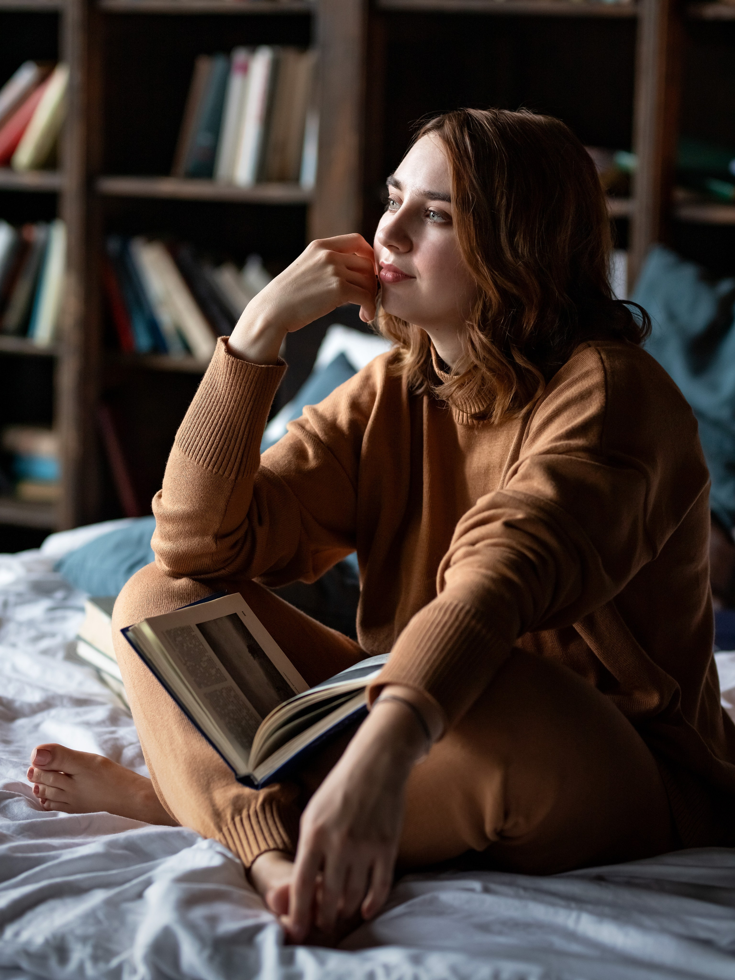 Wood Studio. Фотограф в Москве. Женские фотосессии, love-story, контент