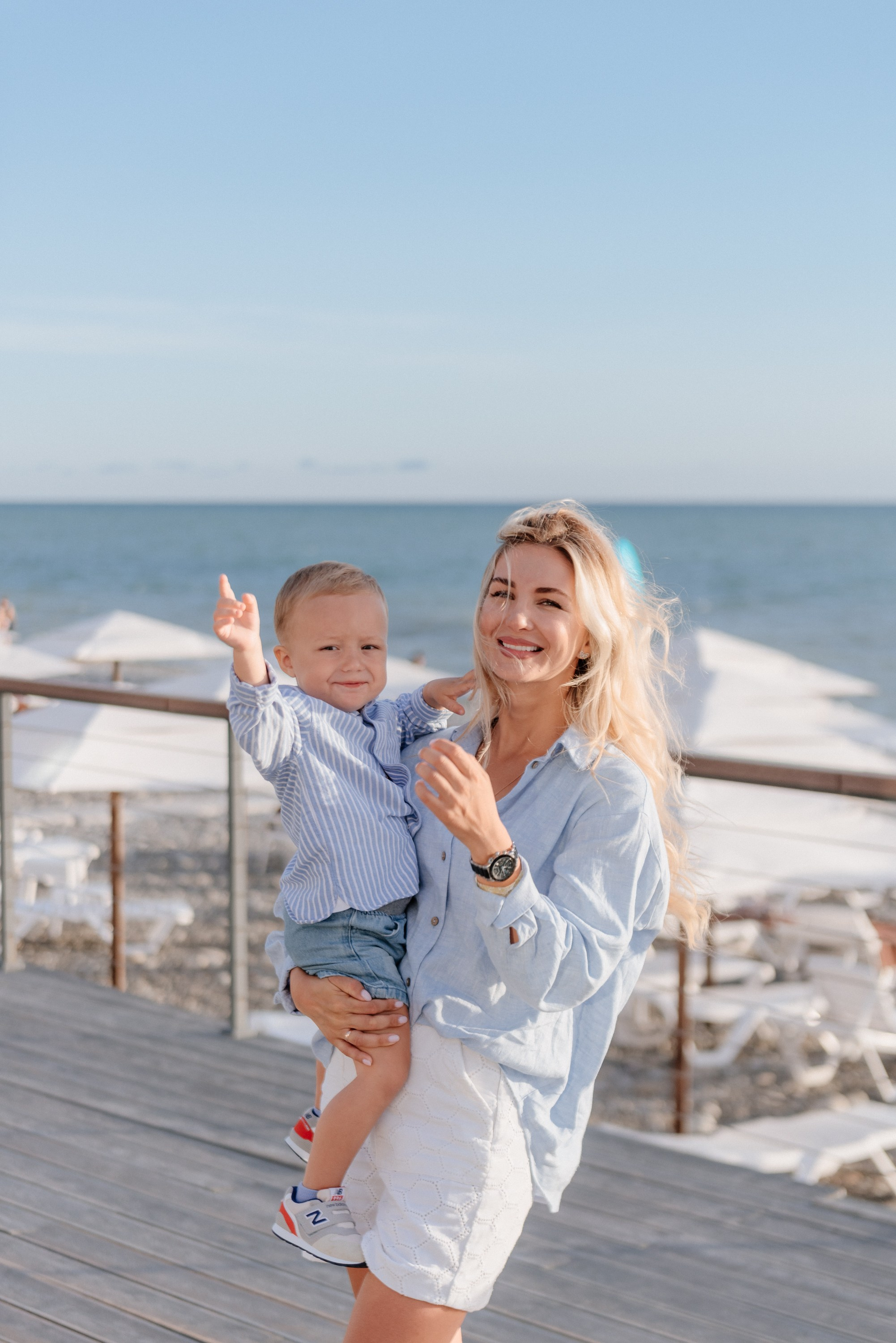 Family photoshoot in Batumi. Fedor Lemeshko — Destination Wedding and Family Lifestyle photographer