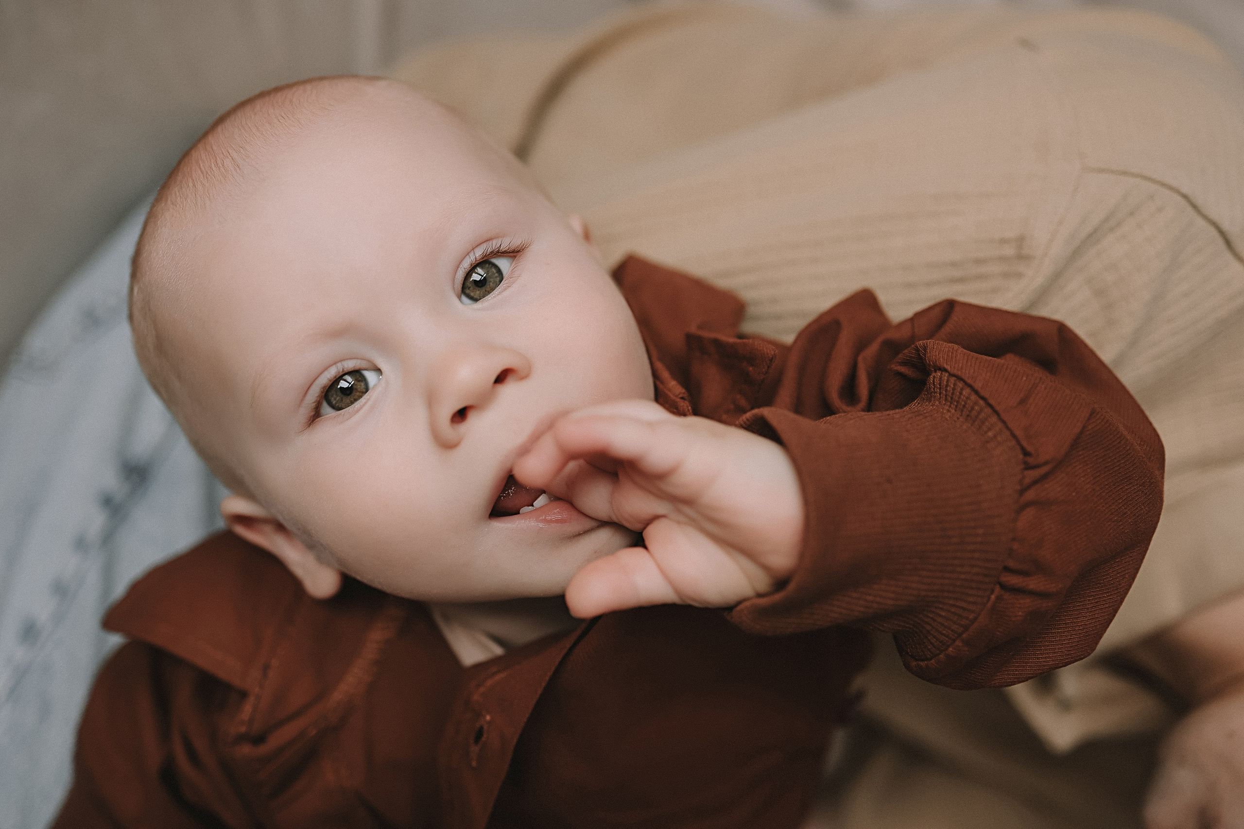 1 год Леону. Семейный фотограф Тюмень, фотограф на роды Салмина Мария