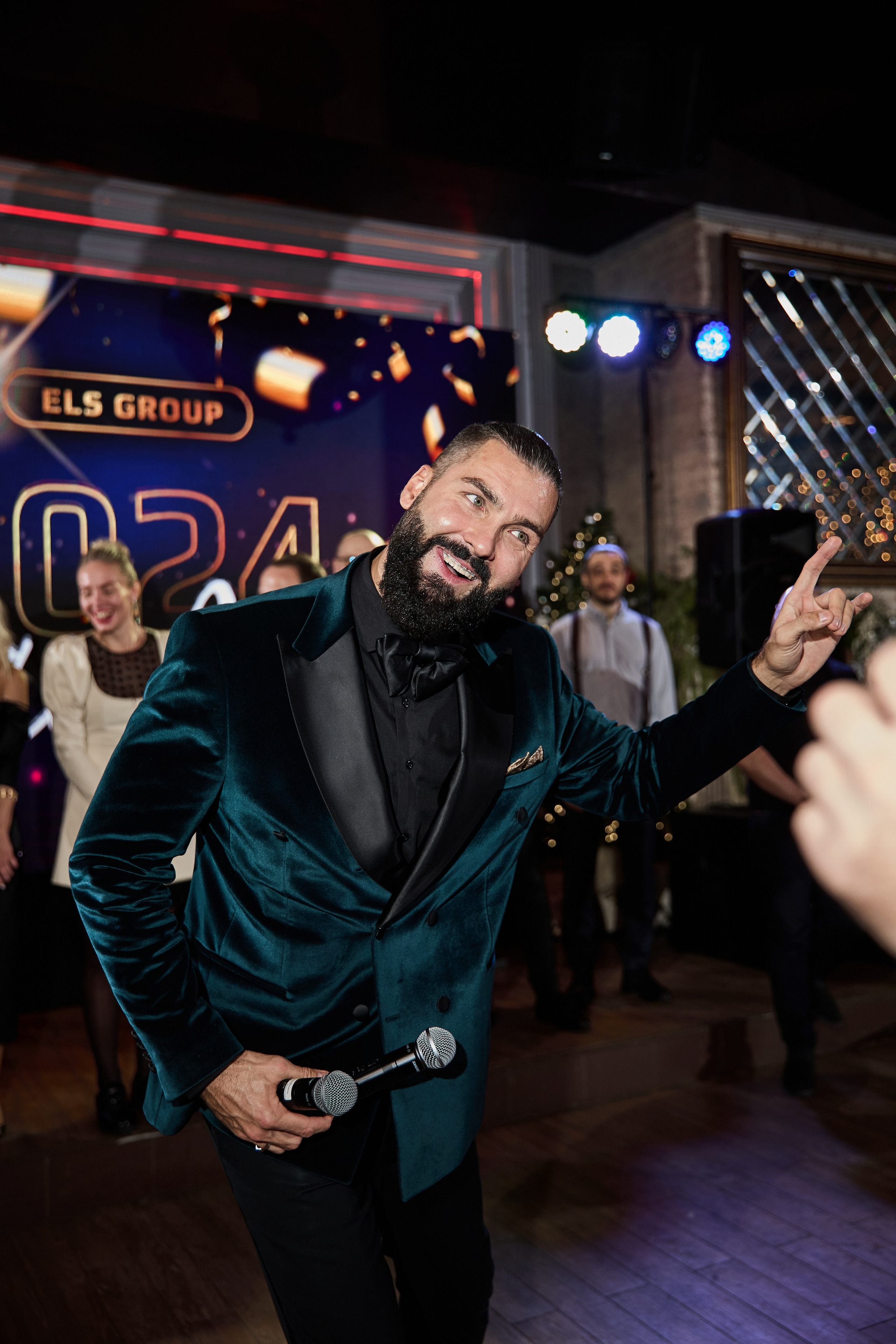 ELS GROUP. Антон Гошовский - свадебный и семейный фотограф в Москве и Крыму