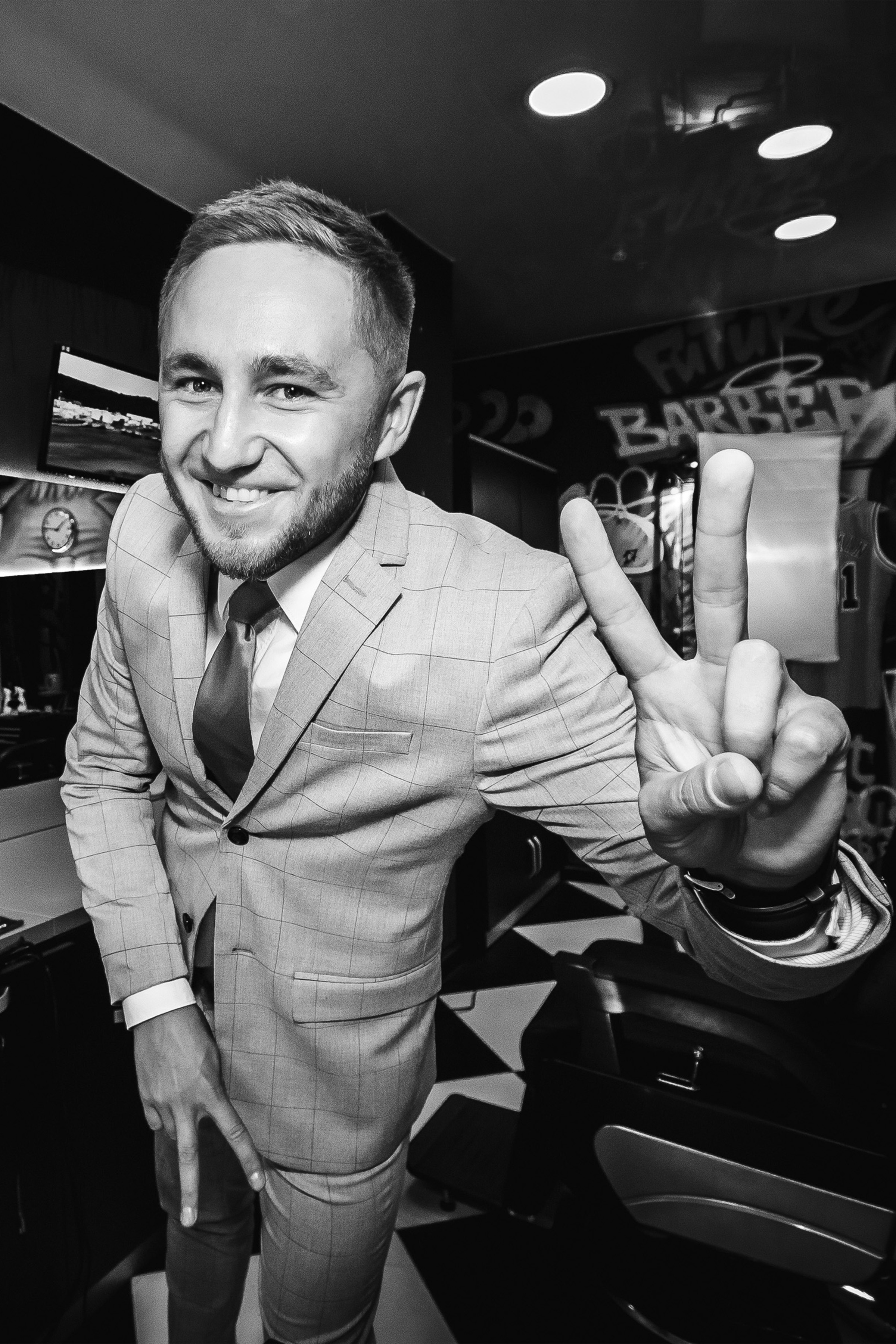 Фотосъемка свадьбы в Гродно Знак победы