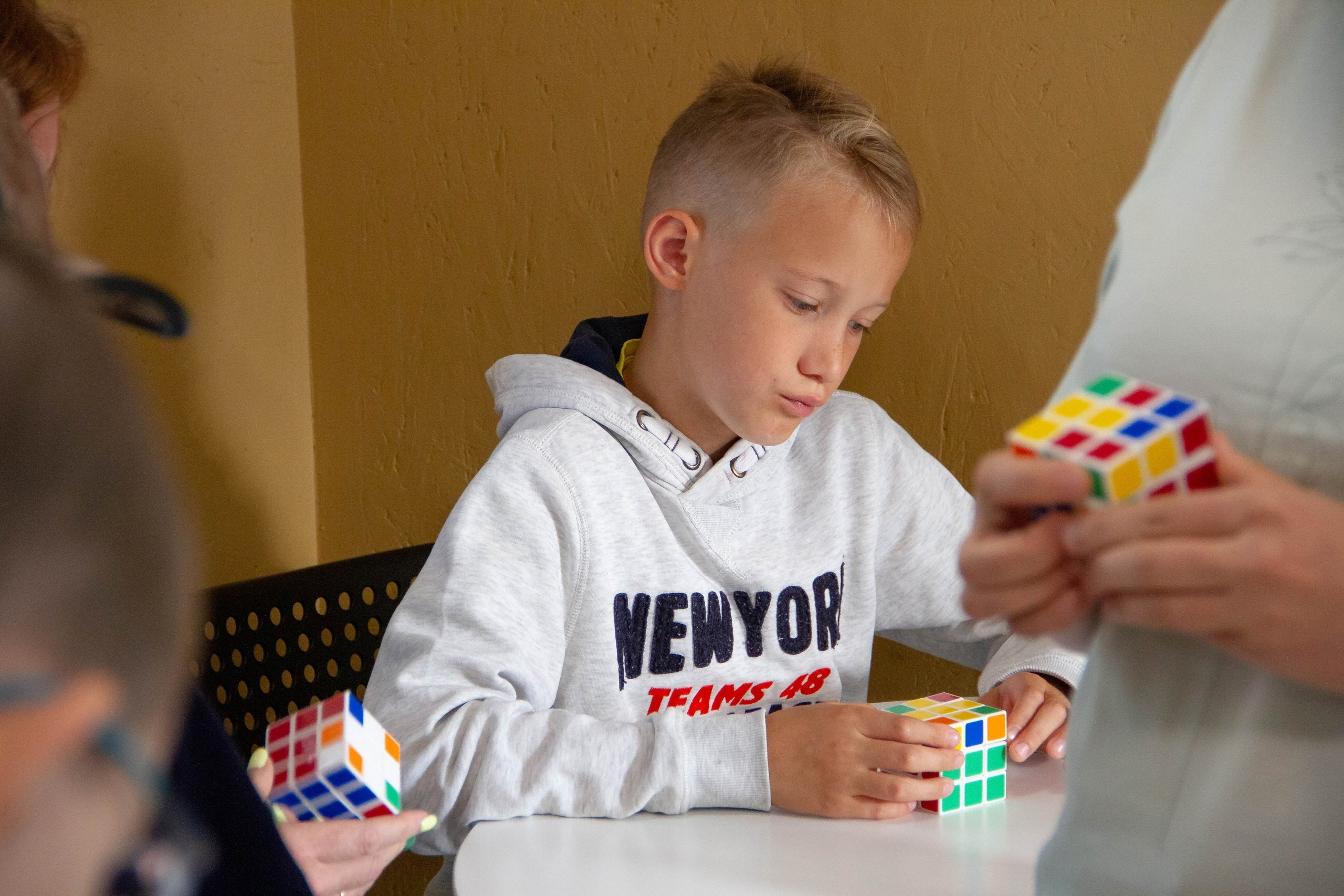 Репортаж мастер класс кубики Рубика. Фотограф Екатеринбург Екатерина Красноперова