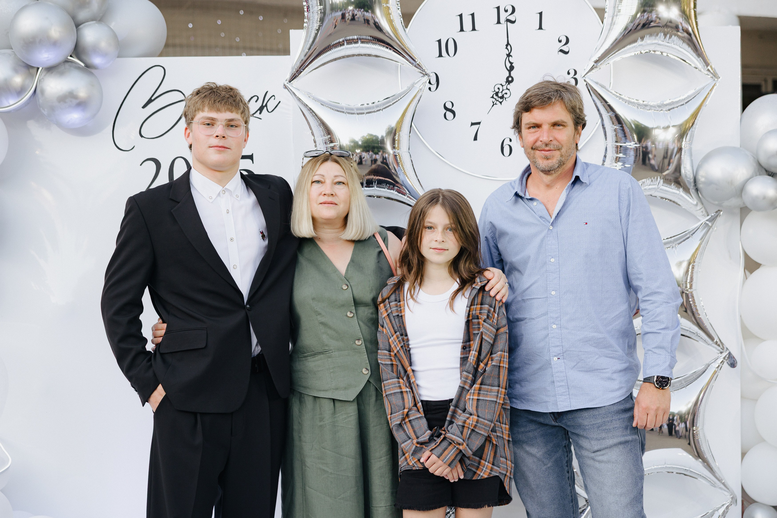 Вручение аттестатов. Свадебный фотограф Роман Еремеев