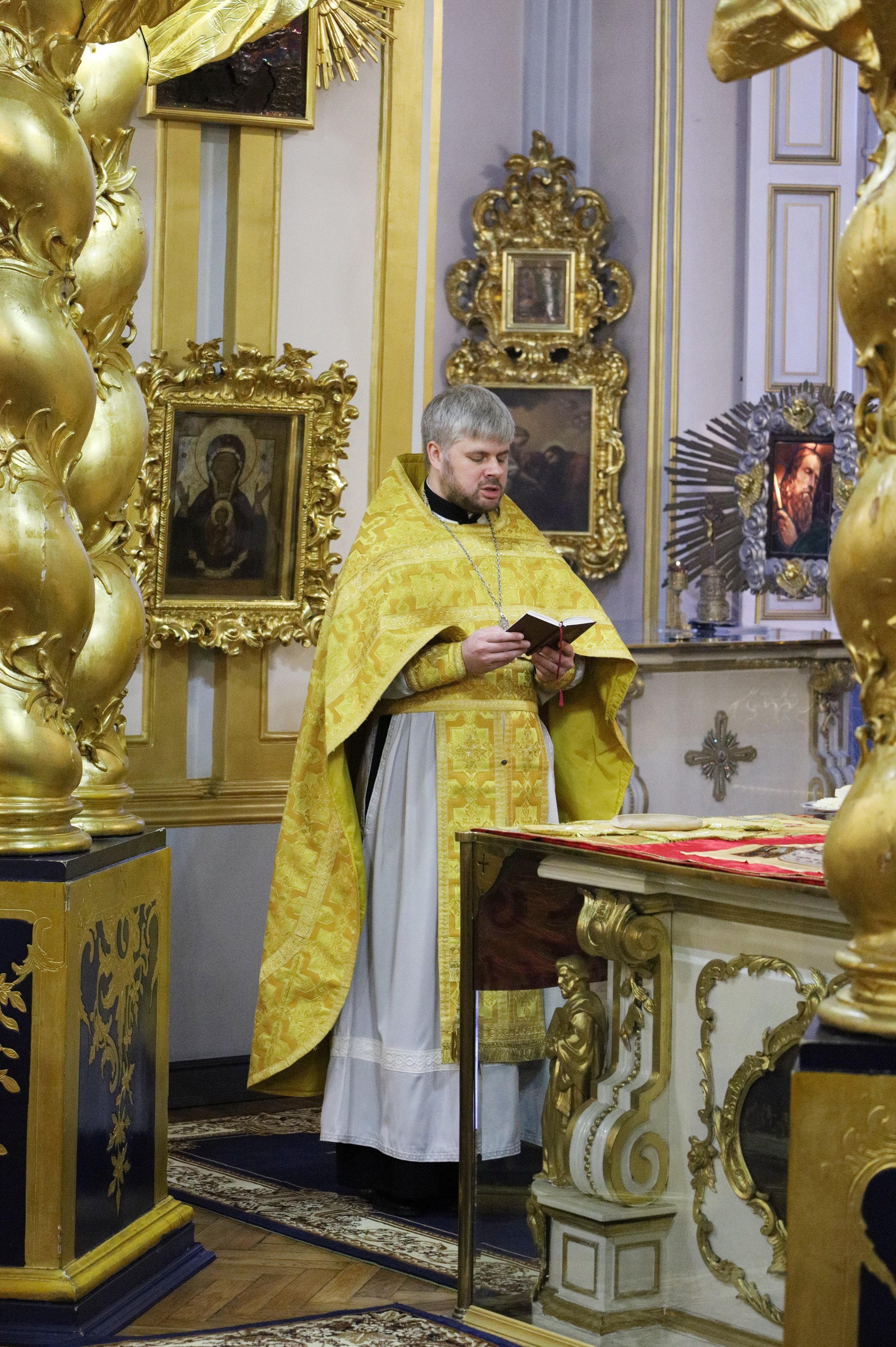 НЕДЕЛЯ 26-Я ПО ПЯТИДЕСЯТНИЦЕ. НИКОЛО-БОГОЯВЛЕНСКИЙ МОРСКОЙ СОБОР