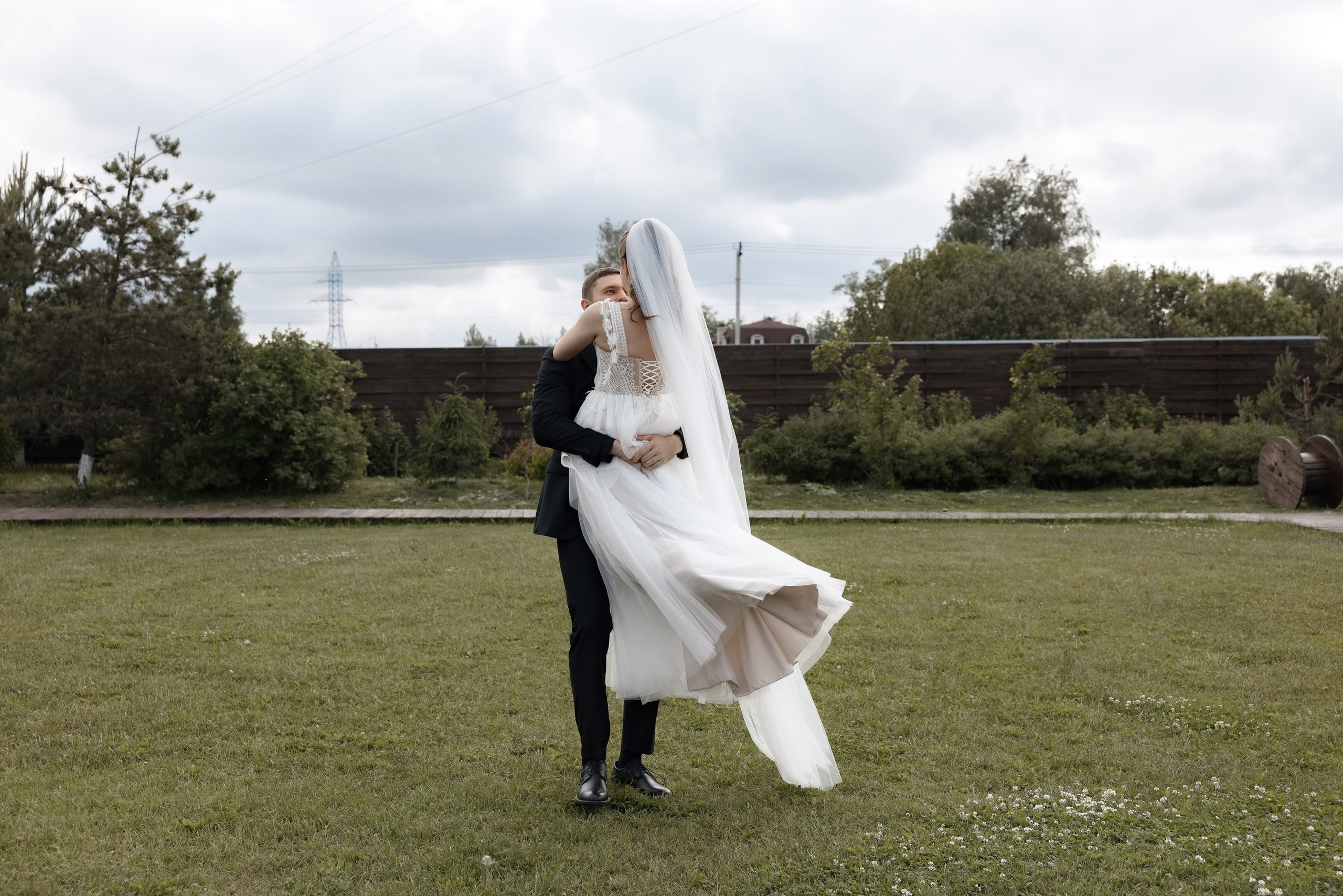 Артем и Вера. Свадебный фотограф и видеограф Юрий и Эля Дубинины