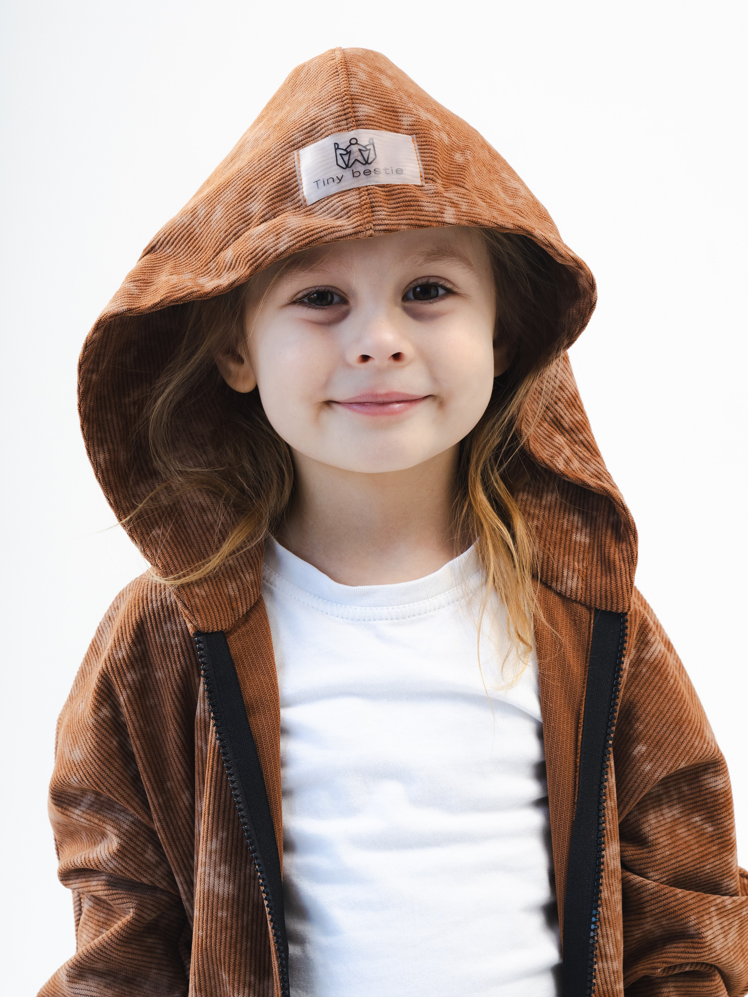 Tiny Bestie костюмы. Фотограф Иван Косарев