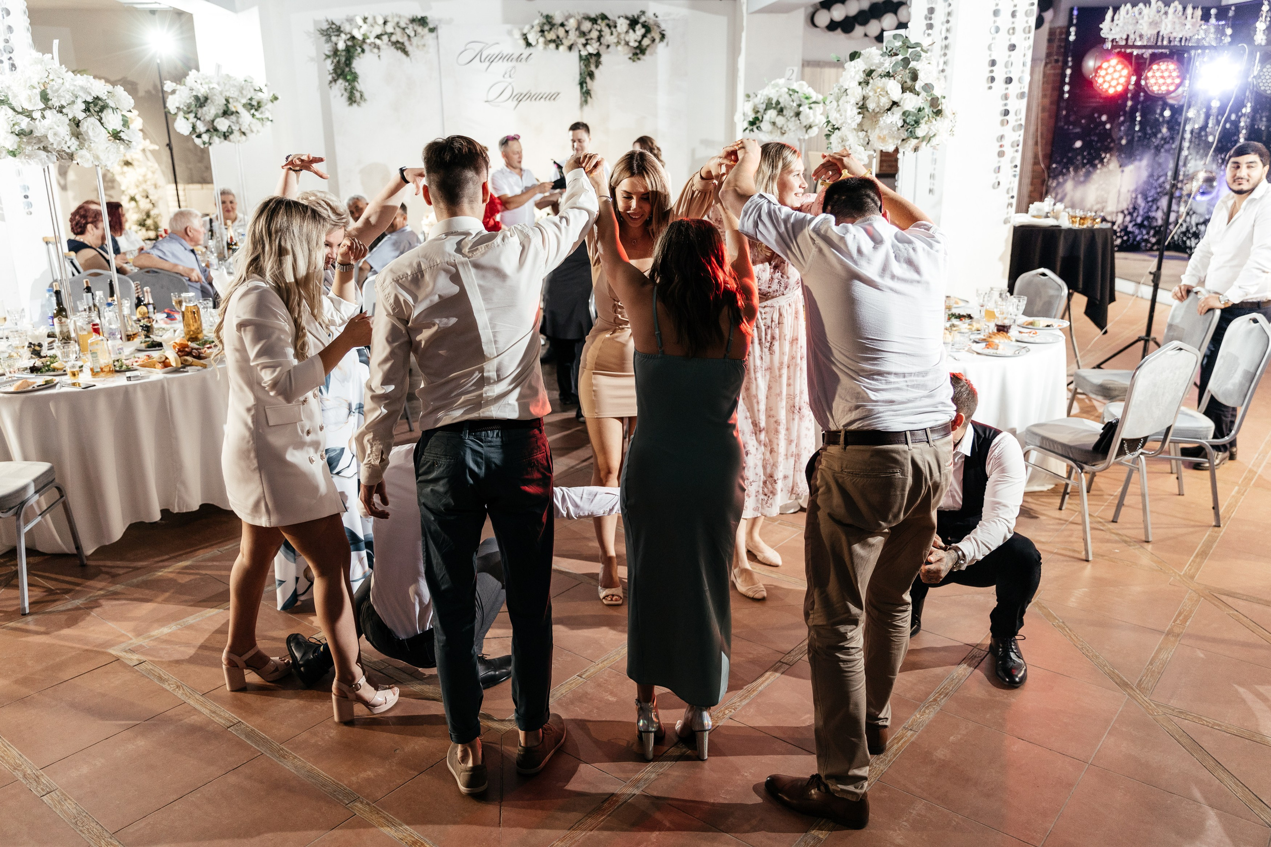 Свадебный фотограф Уфа — Руслан ГабдлисламовЖивые эмоции, красивые кадры, воспоминания на всю жизнь.Работаю по всей Республике Башкортоста. Свадебный фотограф Уфа Руслан Габдлисламов