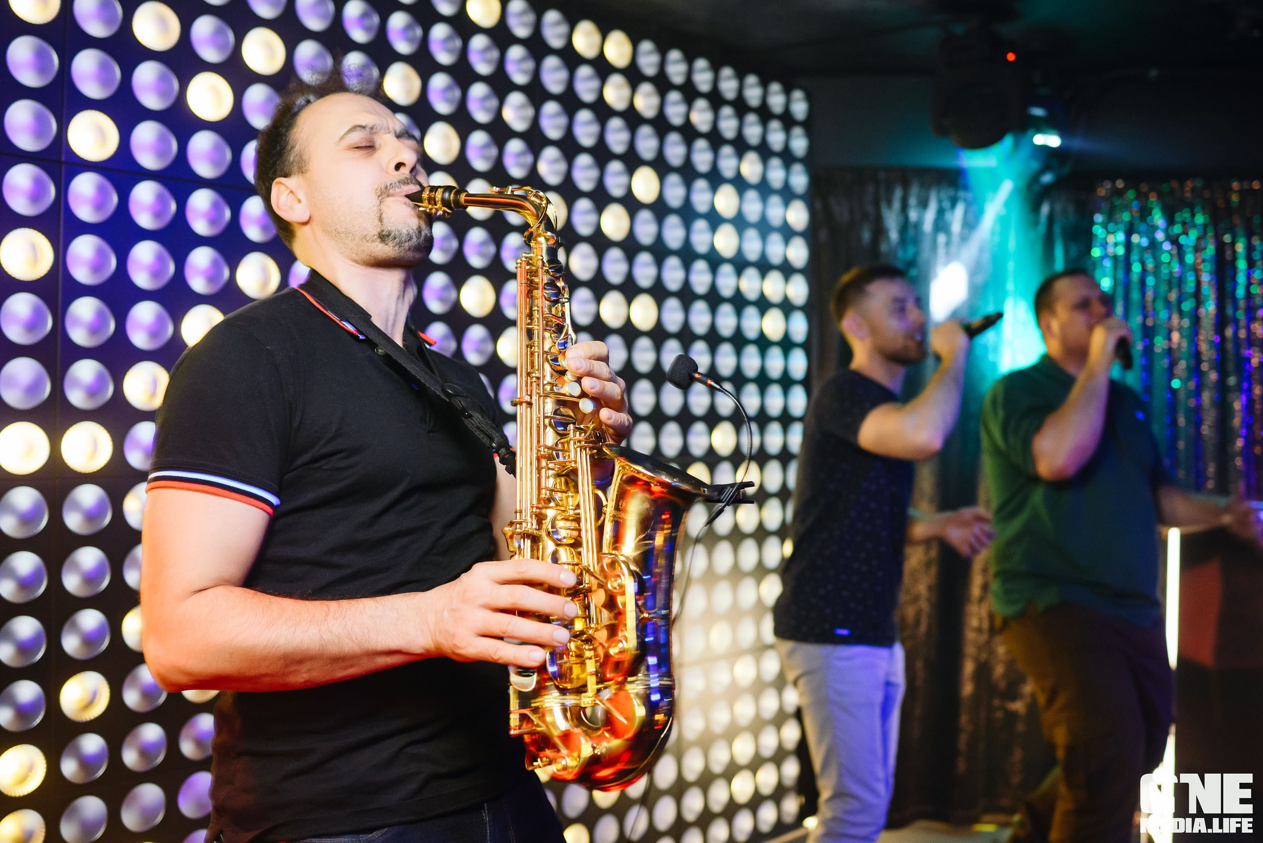 Фотоотчет из караоке-клуба Эйфория. One Media Life: фоторепортажи, фотоотчеты с мероприятий и заведений