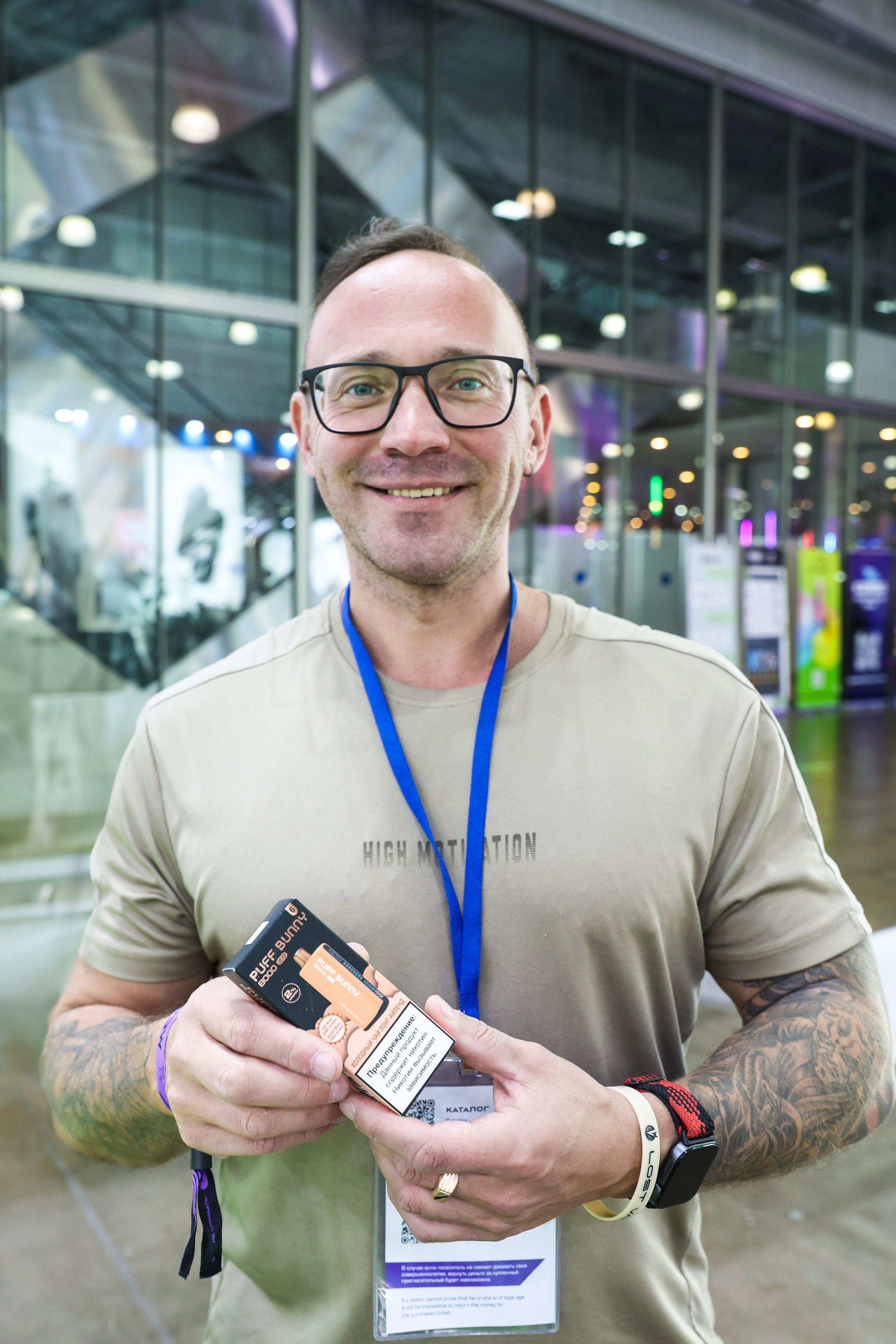 Стенд Hyppe на Vape Club Show. Фотограф Дарья Попова