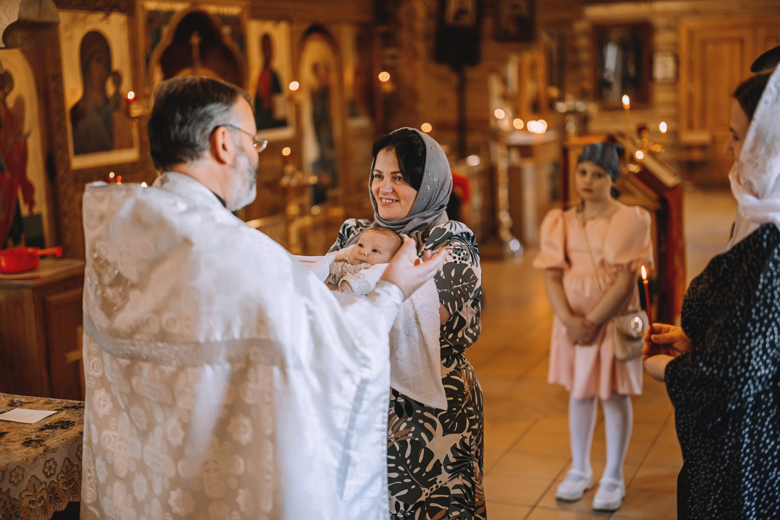 Крещение Елизаветы. Александр Антонов. Профессиональный свадебный, репортажный фотограф в Москве, Подольске. Фото+Видео на любой праздник