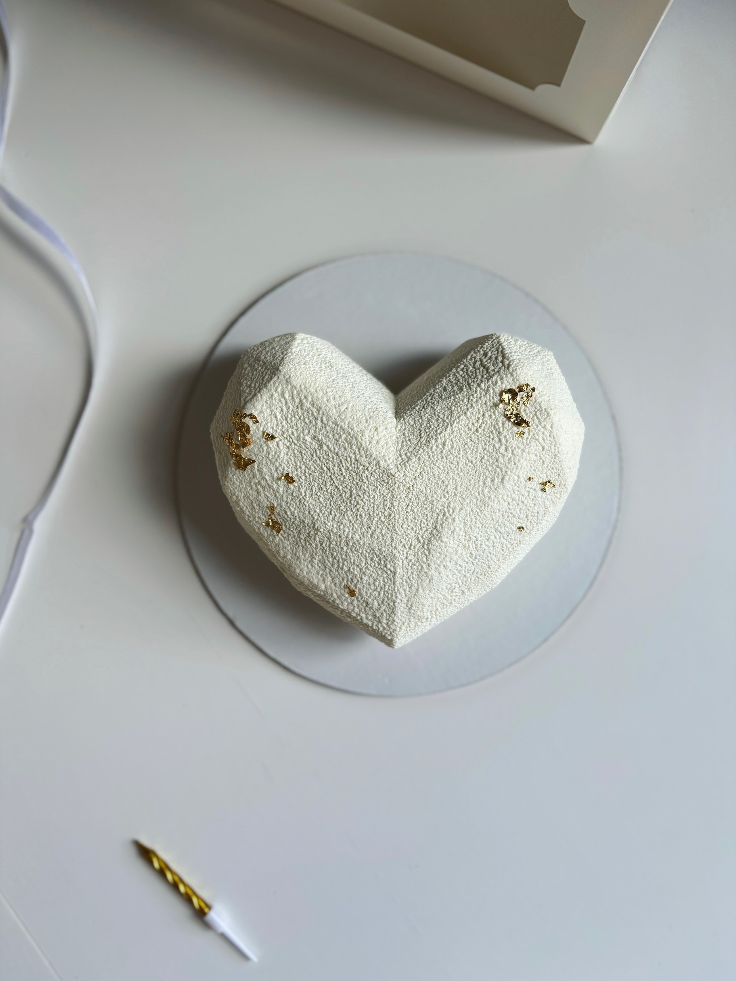 Муссовые торты, десерты. Торты и десерты на заказ