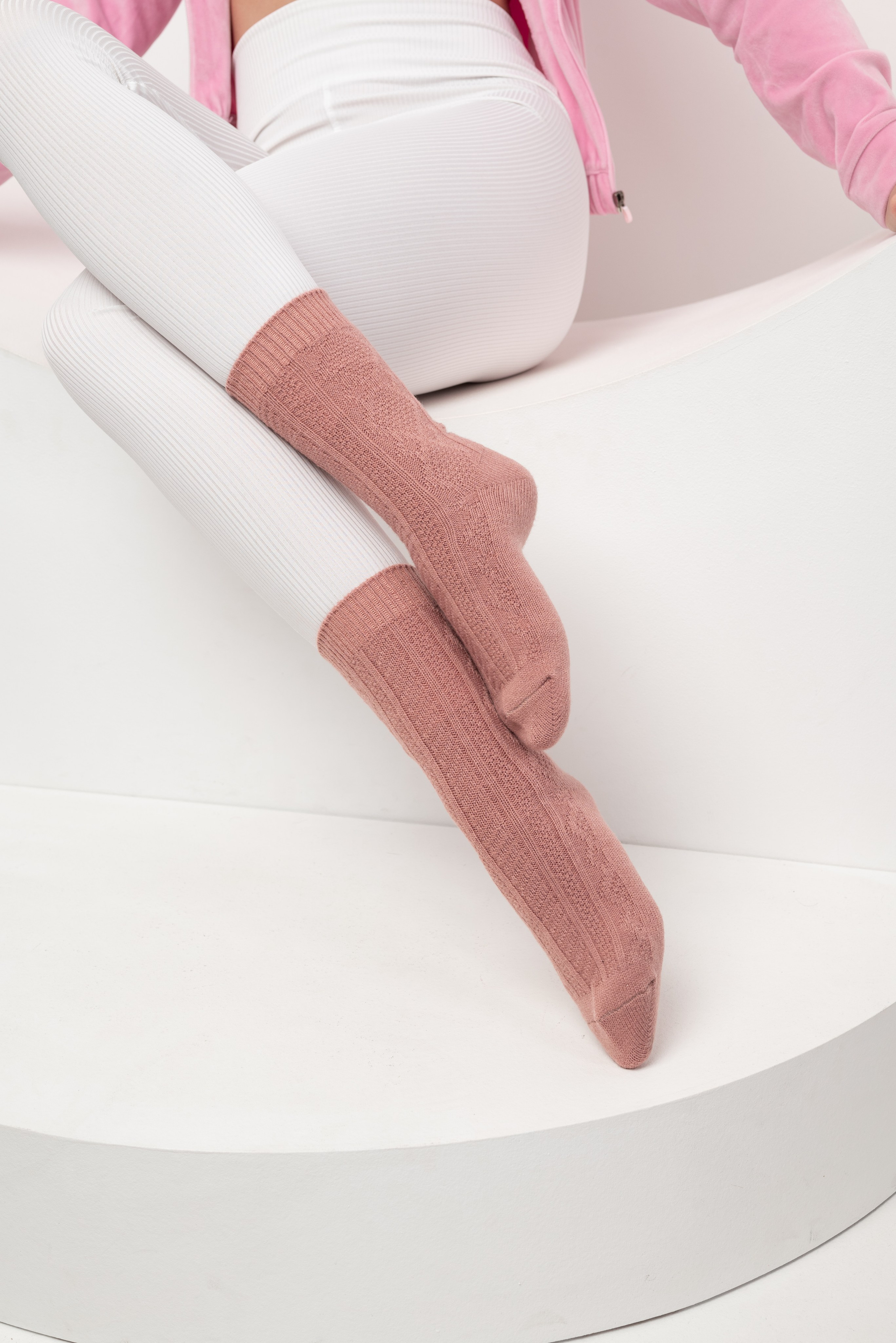 Носки. Предметный фотограф, фото для маркетплейсов Пятигорск, КМВ