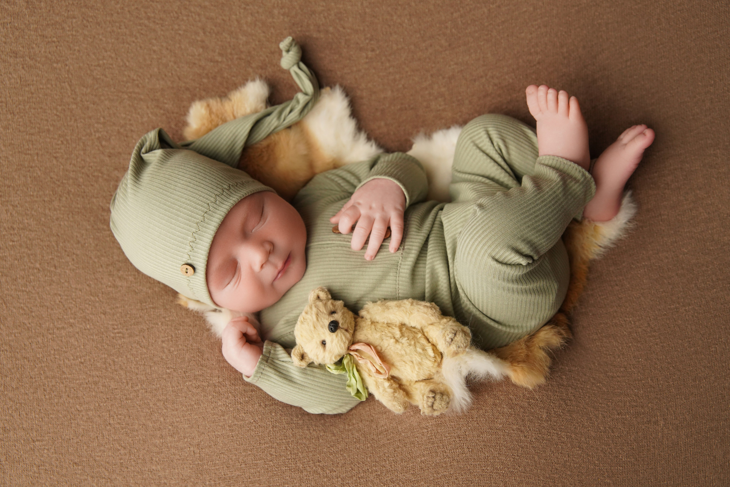 Мальчики. Фотограф новорожденных. Семейный и детский фотограф в городе Сургуте