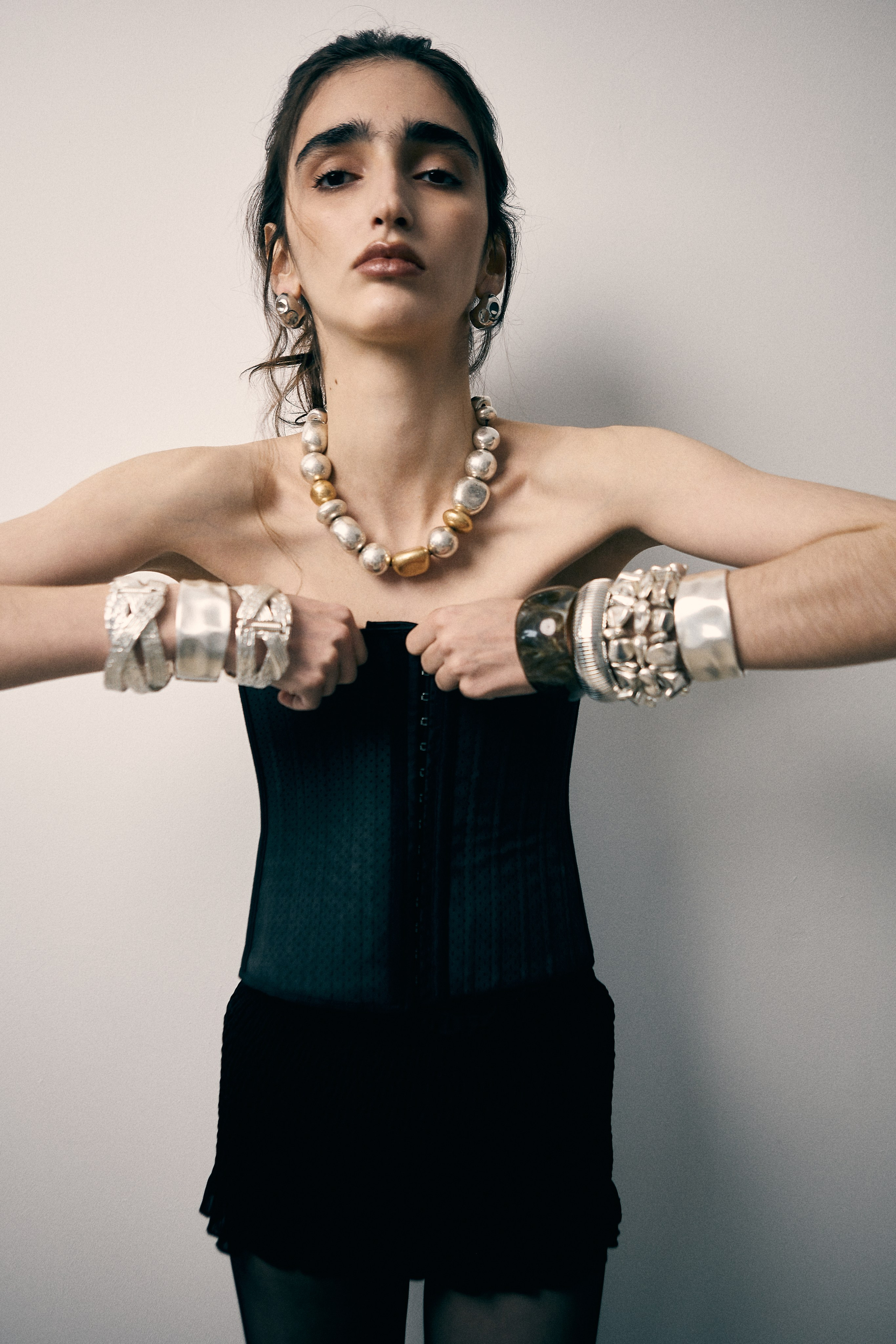 Для брендов. Казанский фотограф-минималист Сюмбель