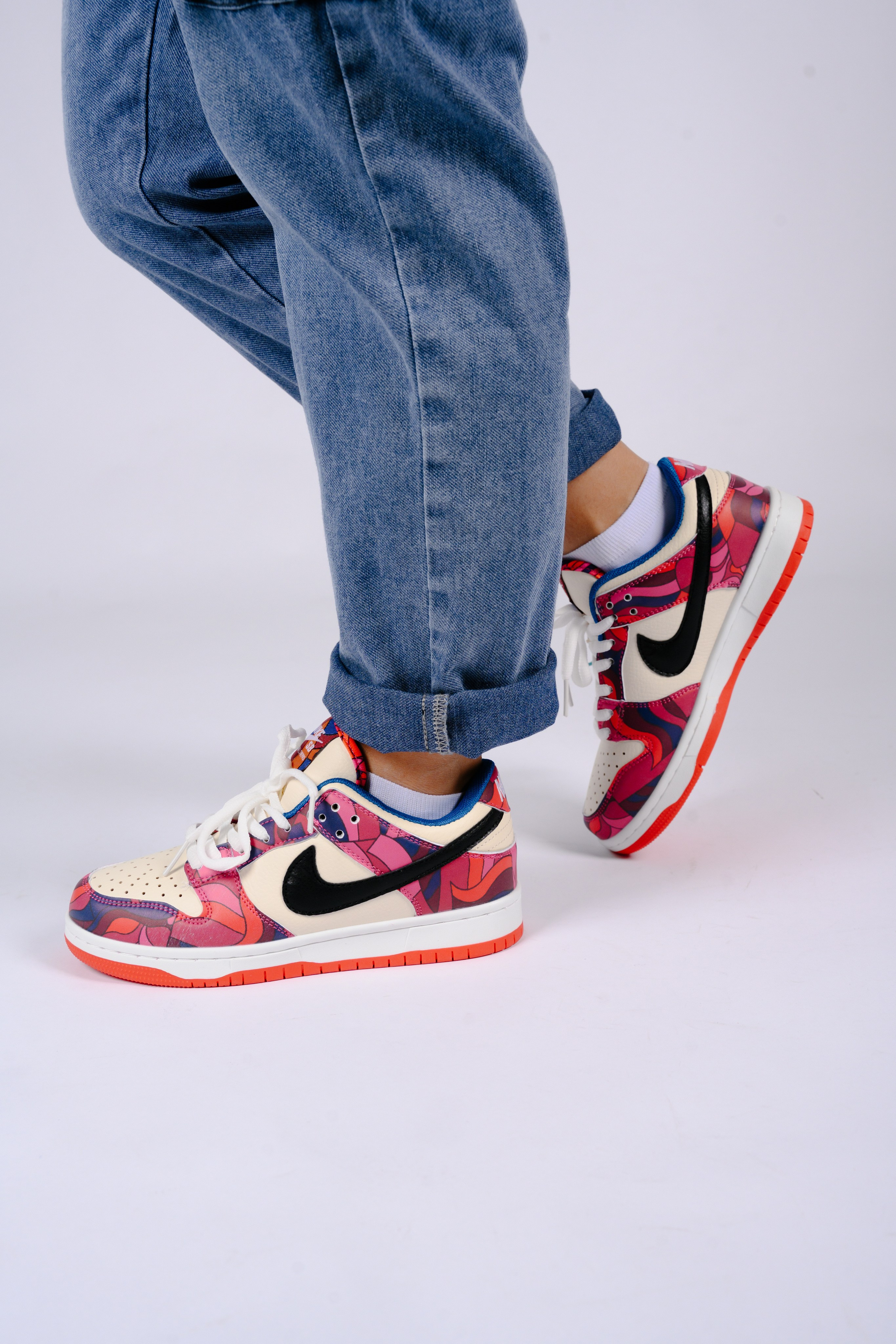 Кроссовки для wb. Фотограф в Красноярске