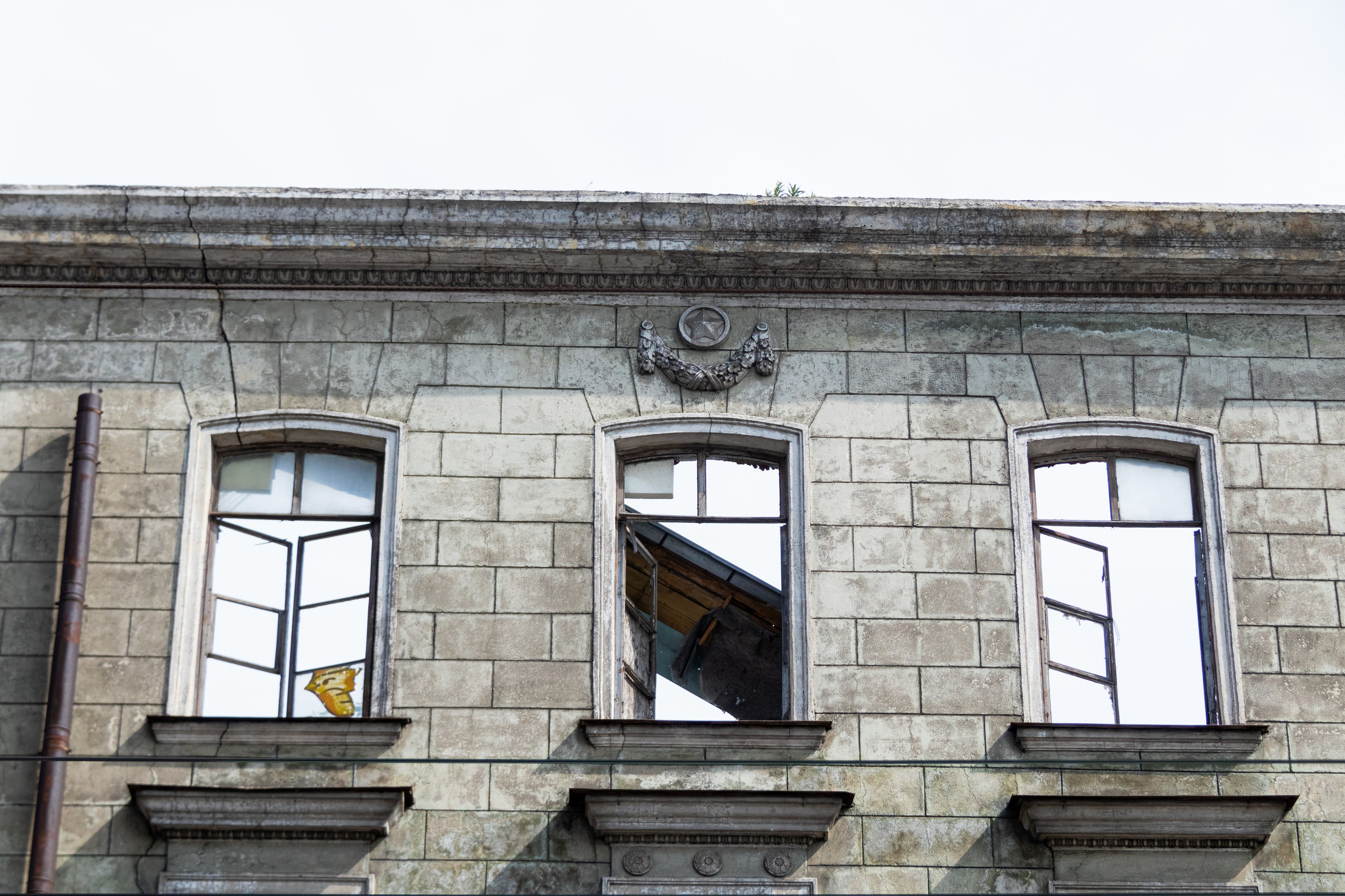 SNYT. An Alternative View of St. Petersburg’s Architecture. 2025. Janie valde |photographer & visual artist