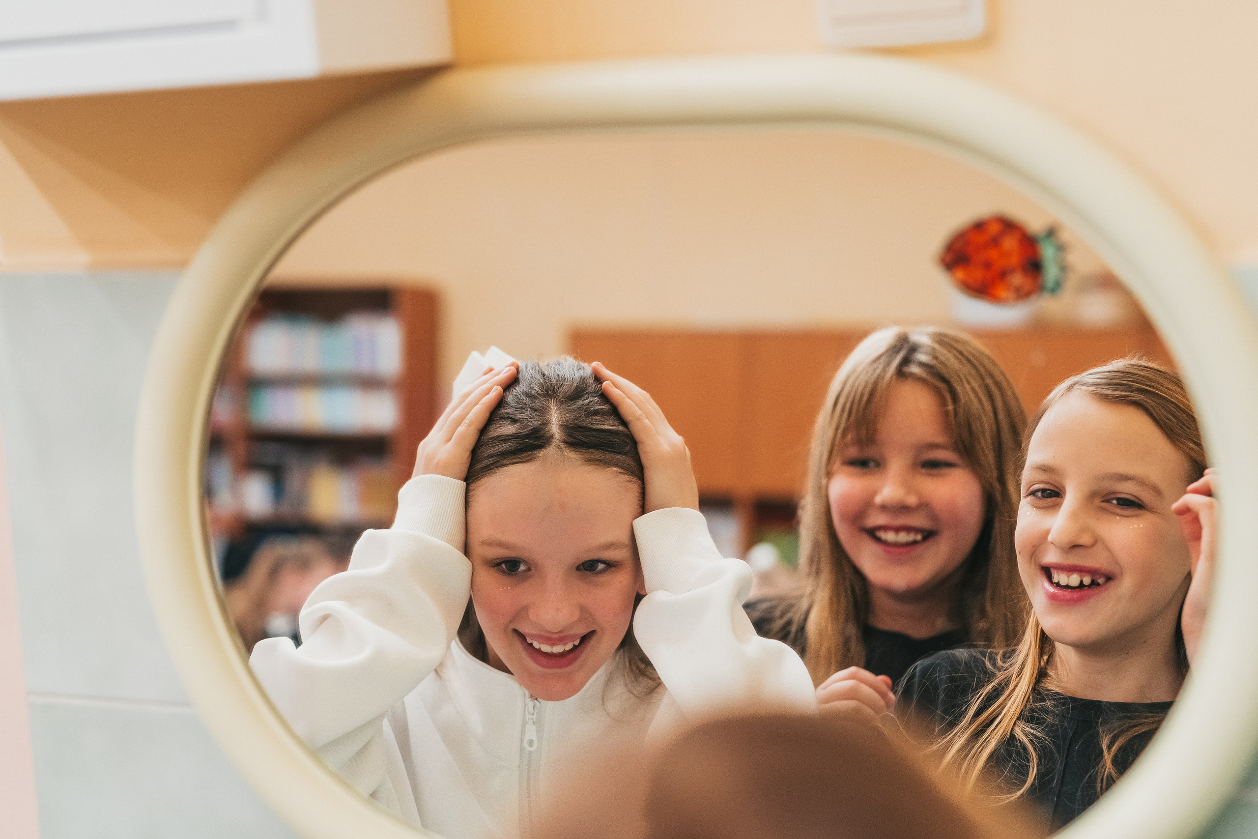 4 класс. Школьные альбомы и альбомы для детского сада. Юлия Осипова. Москва