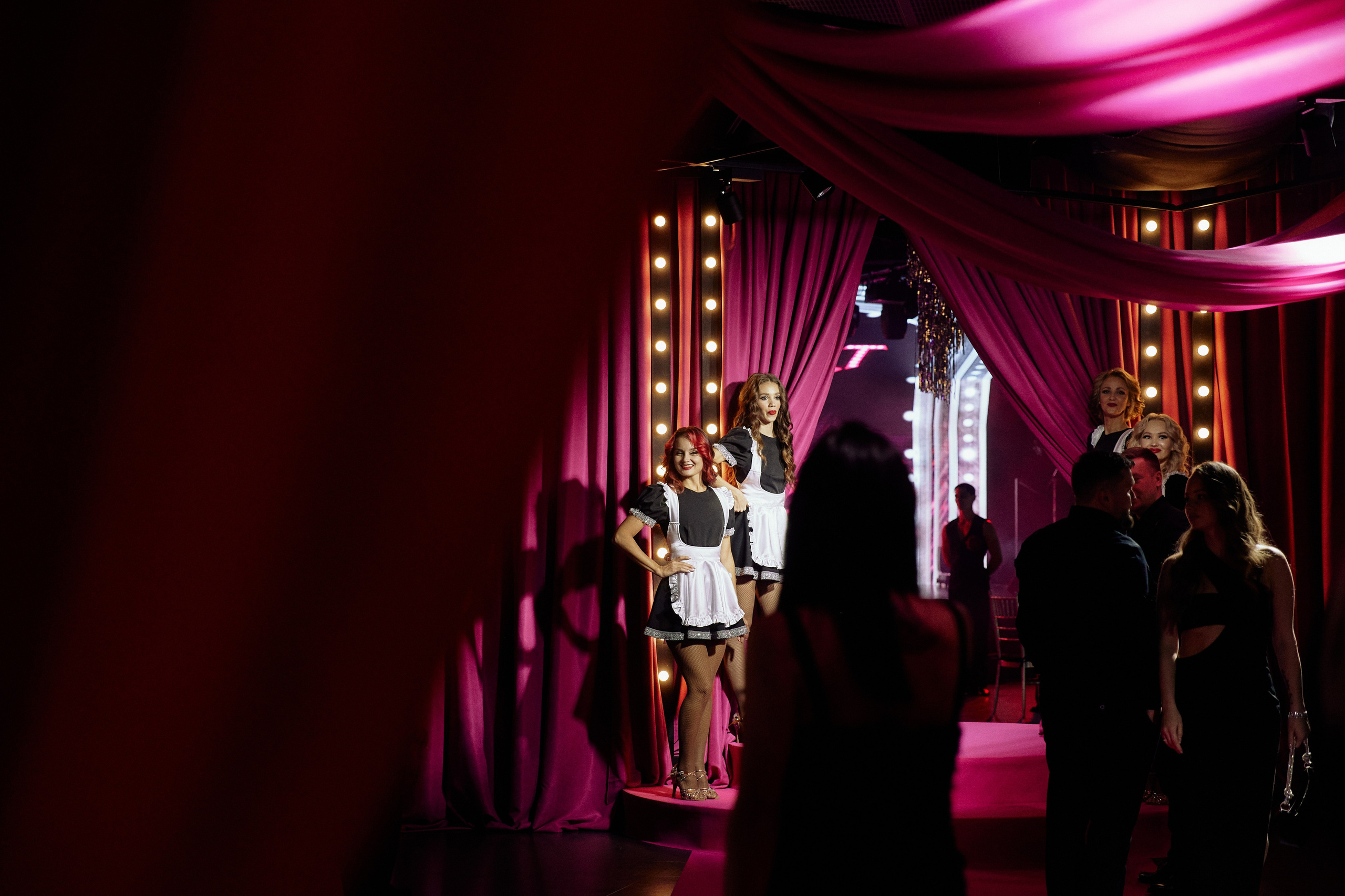 LESYA CABARET. Дмитрий Мазуркевич: Профессиональный Репортажный Фотограф