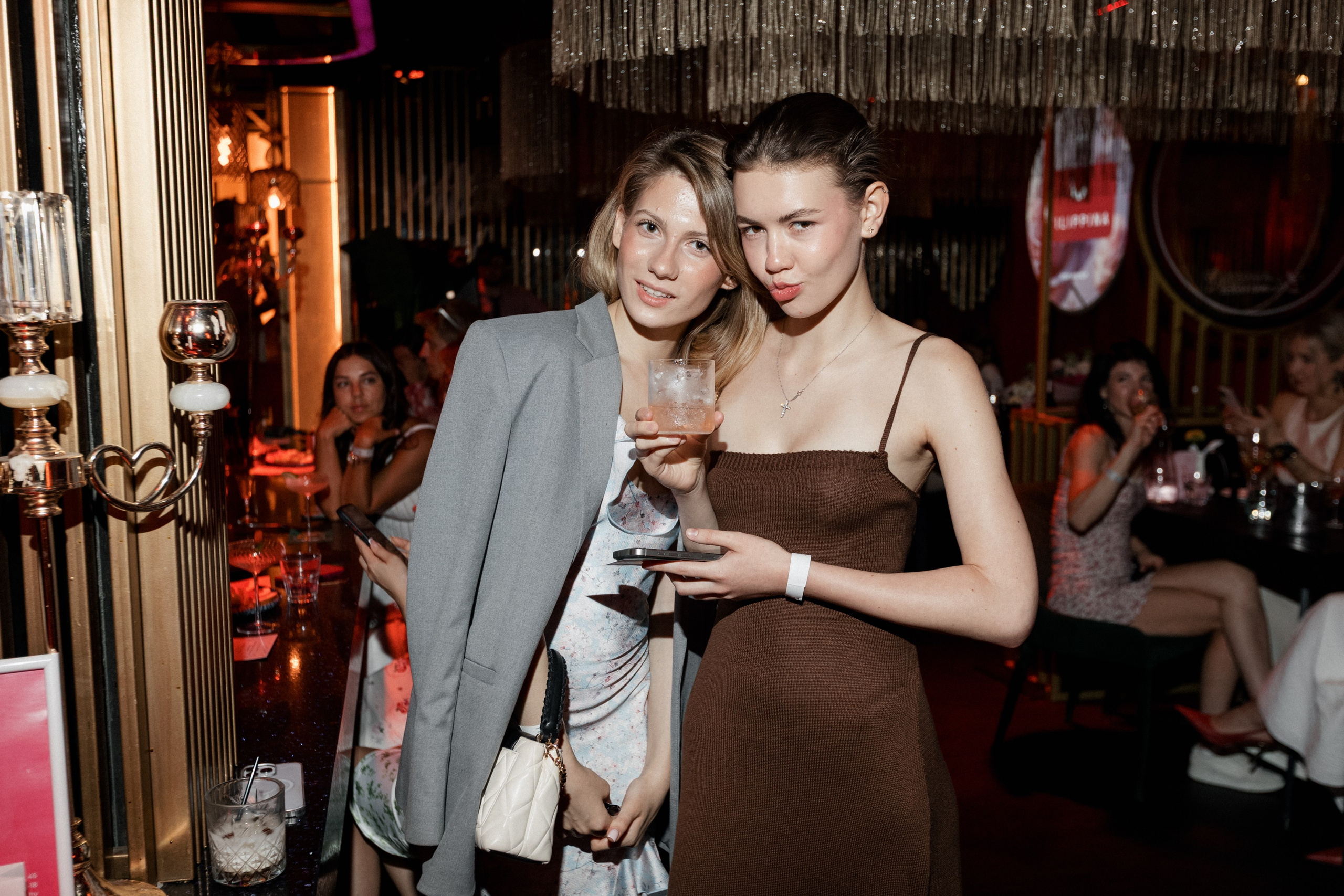 ELE AMU x PLUM — Показ новой коллекции брендов. СВОИ. ФОТООТЧЕТЫ-СОБЫТИЯ-МЕСТА