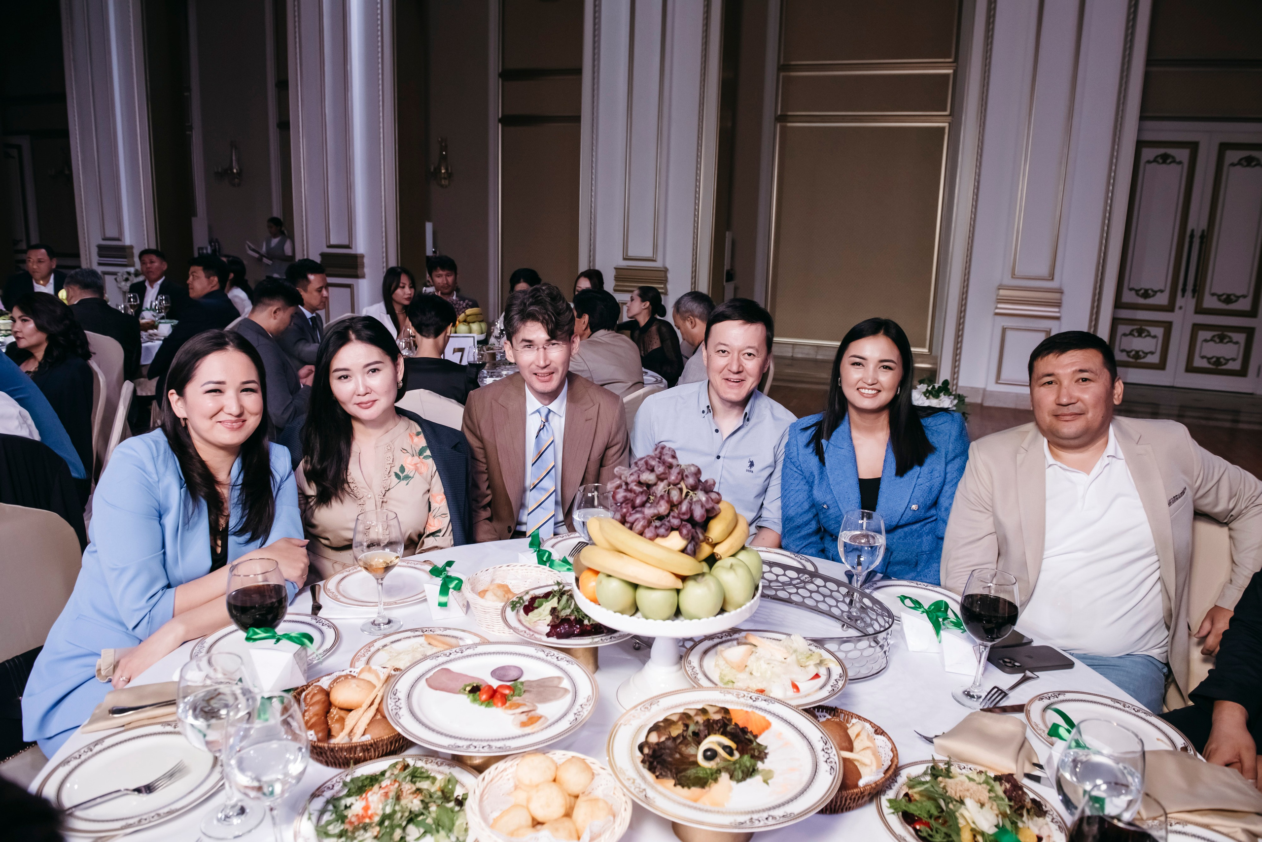 Rustam & Aikhanim Wedding day. Photopark.kz