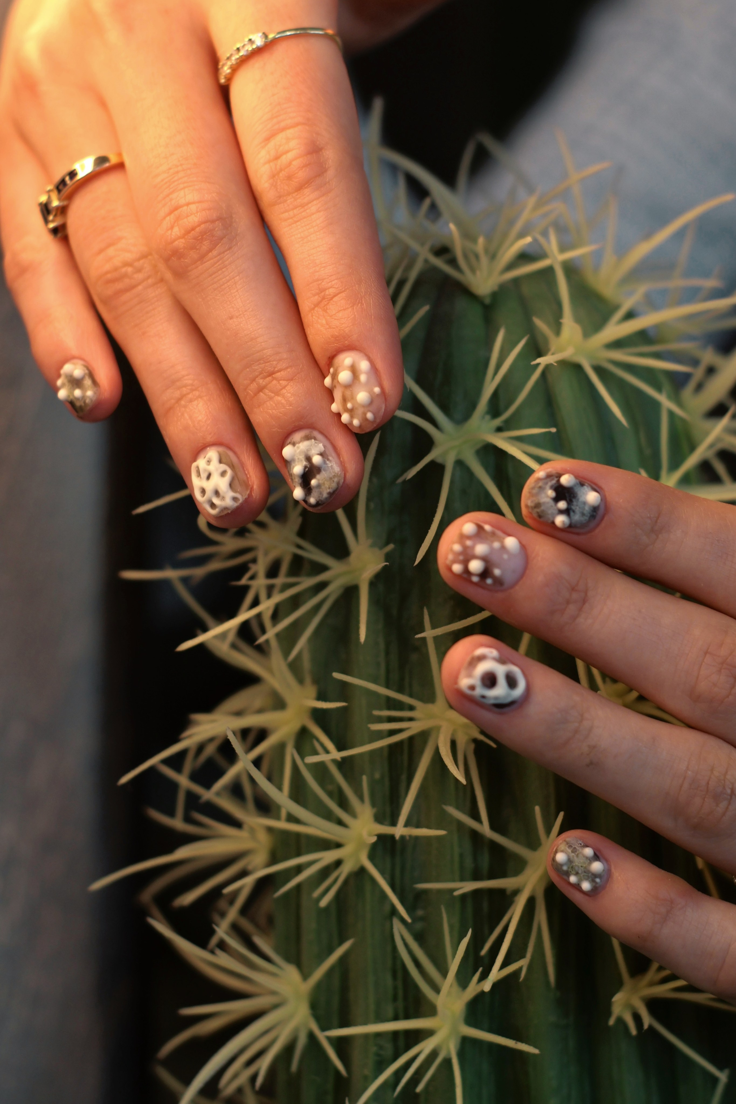 NOGTEPEEL. Glow Models