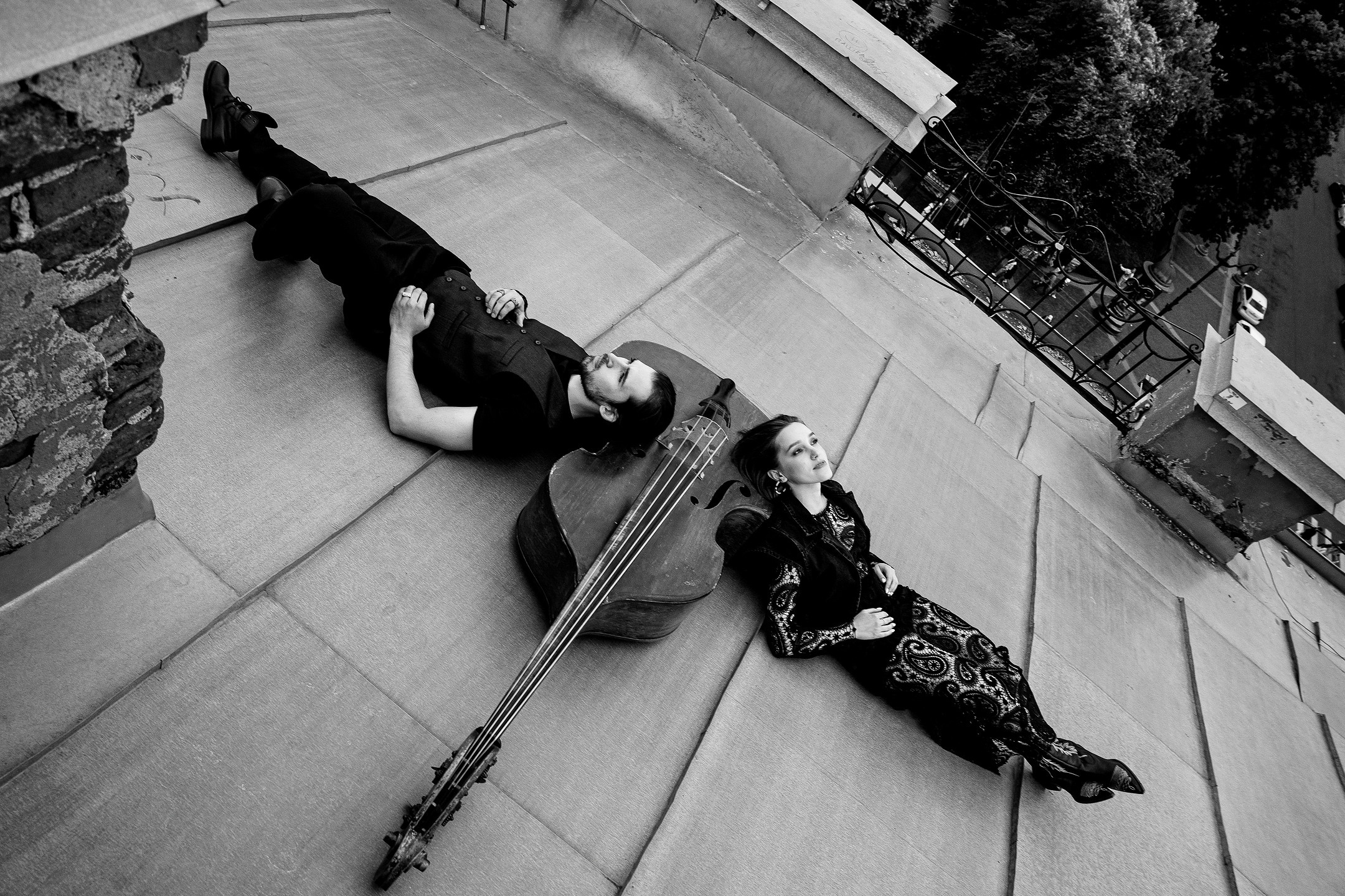 Контрабас для двоих. Саша Потапкин Фотограф. Сочи, Екатеринбург, Москва