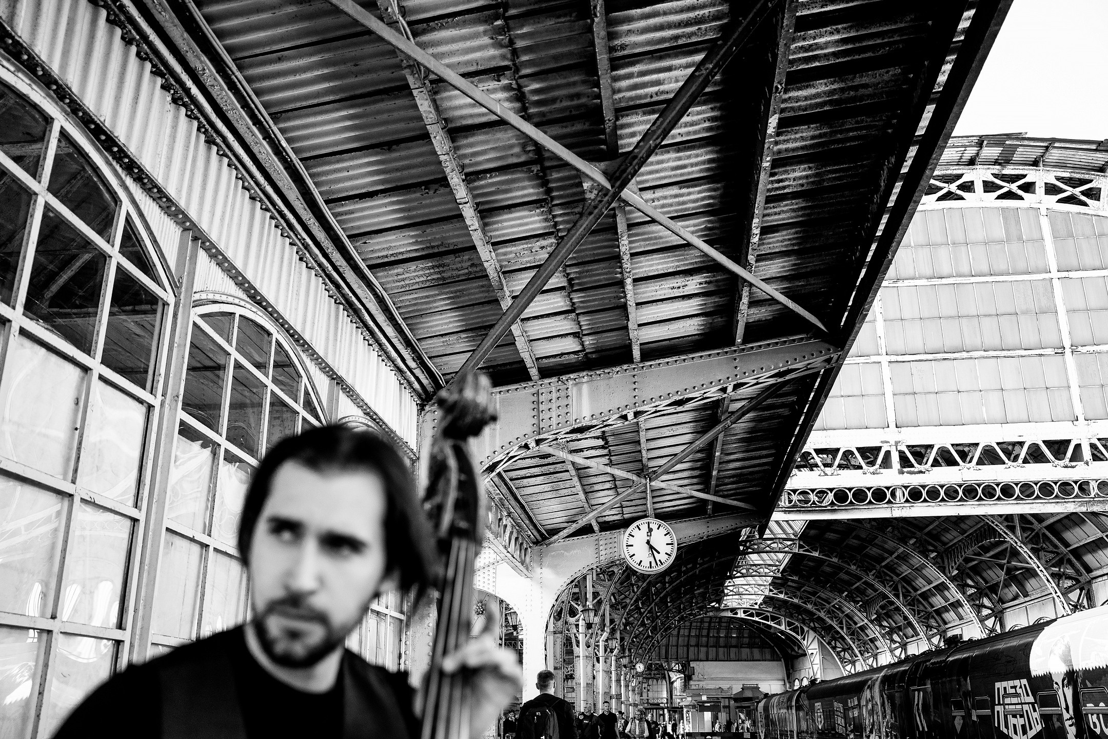 Контрабас для двоих. Саша Потапкин Фотограф. Сочи, Екатеринбург, Москва