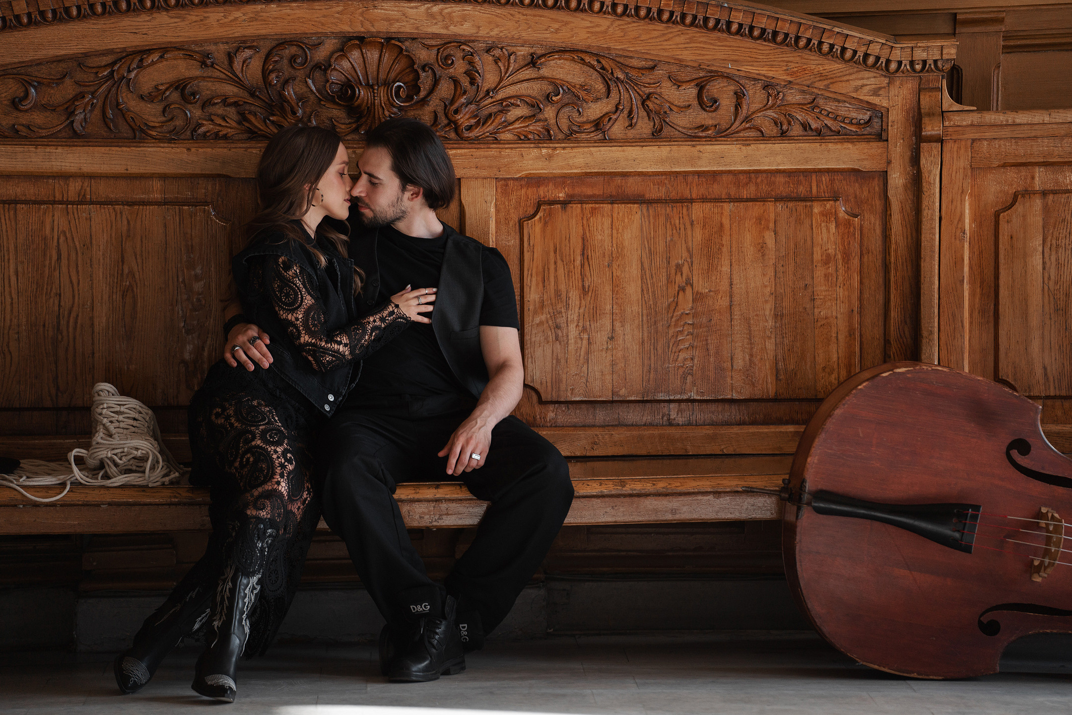 Контрабас для двоих. Саша Потапкин Фотограф. Сочи, Екатеринбург, Москва