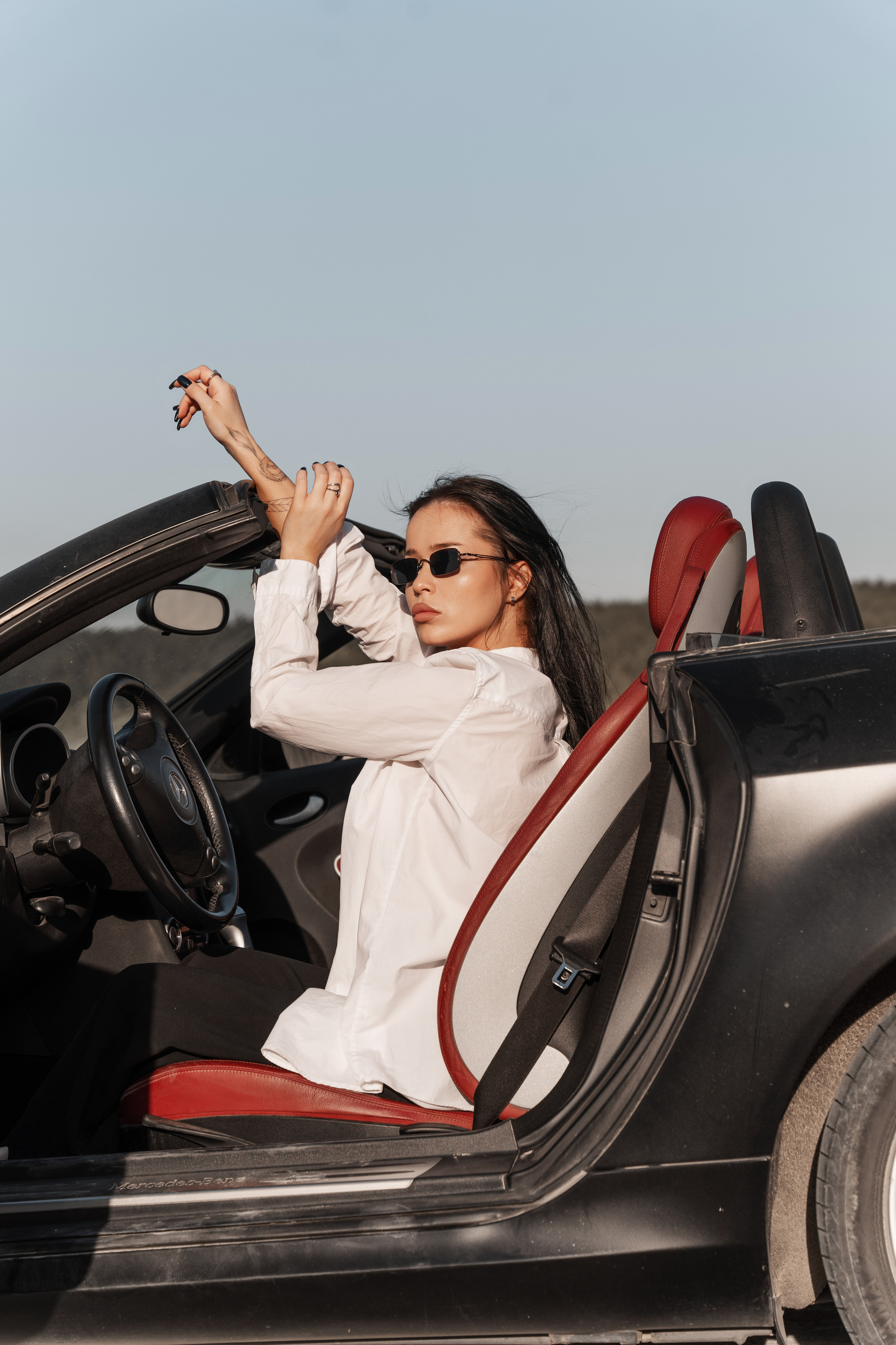 Девушка с кабриолетом. Саша Потапкин Фотограф. Сочи, Екатеринбург, Москва