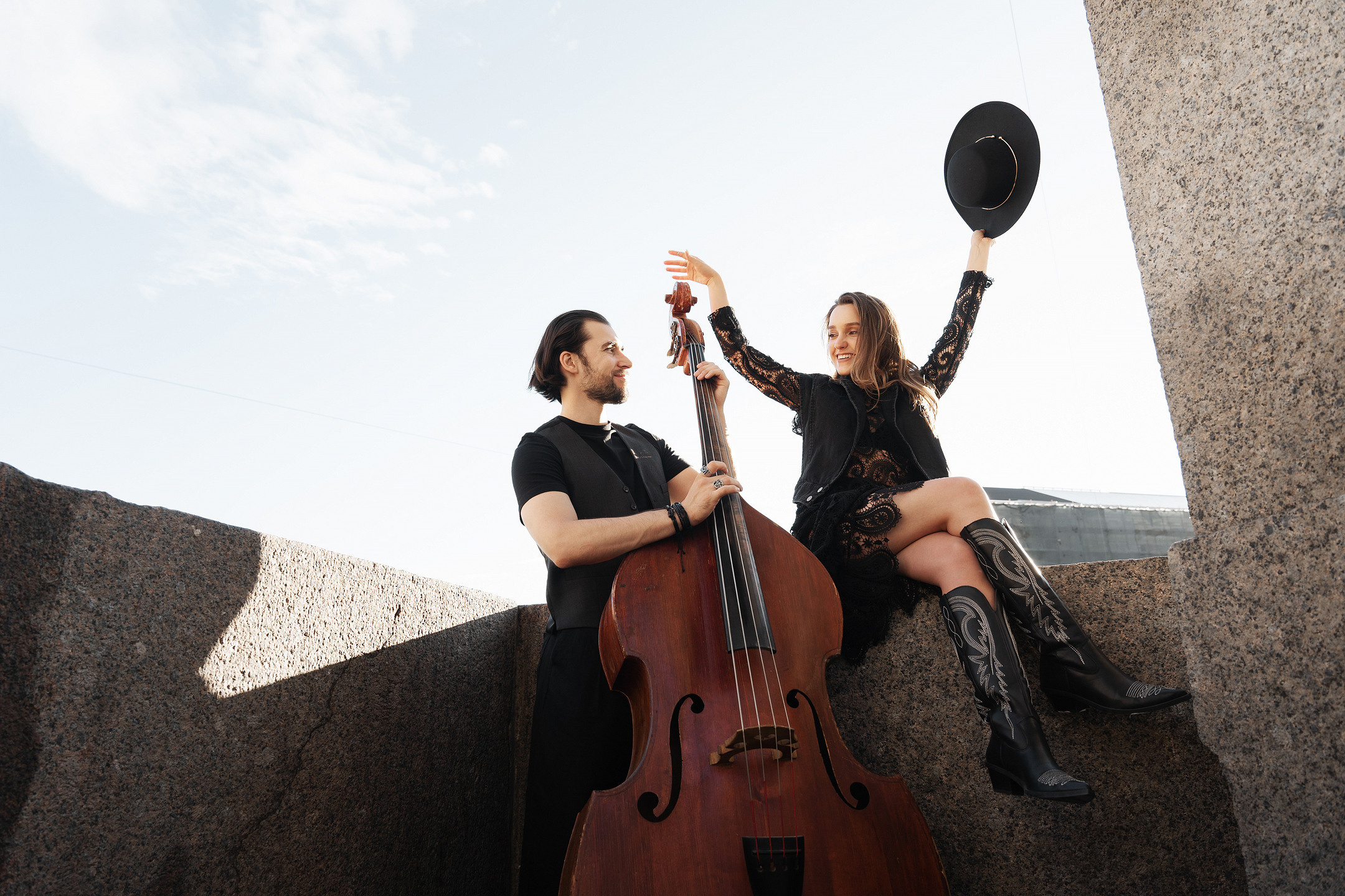 Контрабас для двоих. Саша Потапкин Фотограф. Сочи, Екатеринбург, Москва