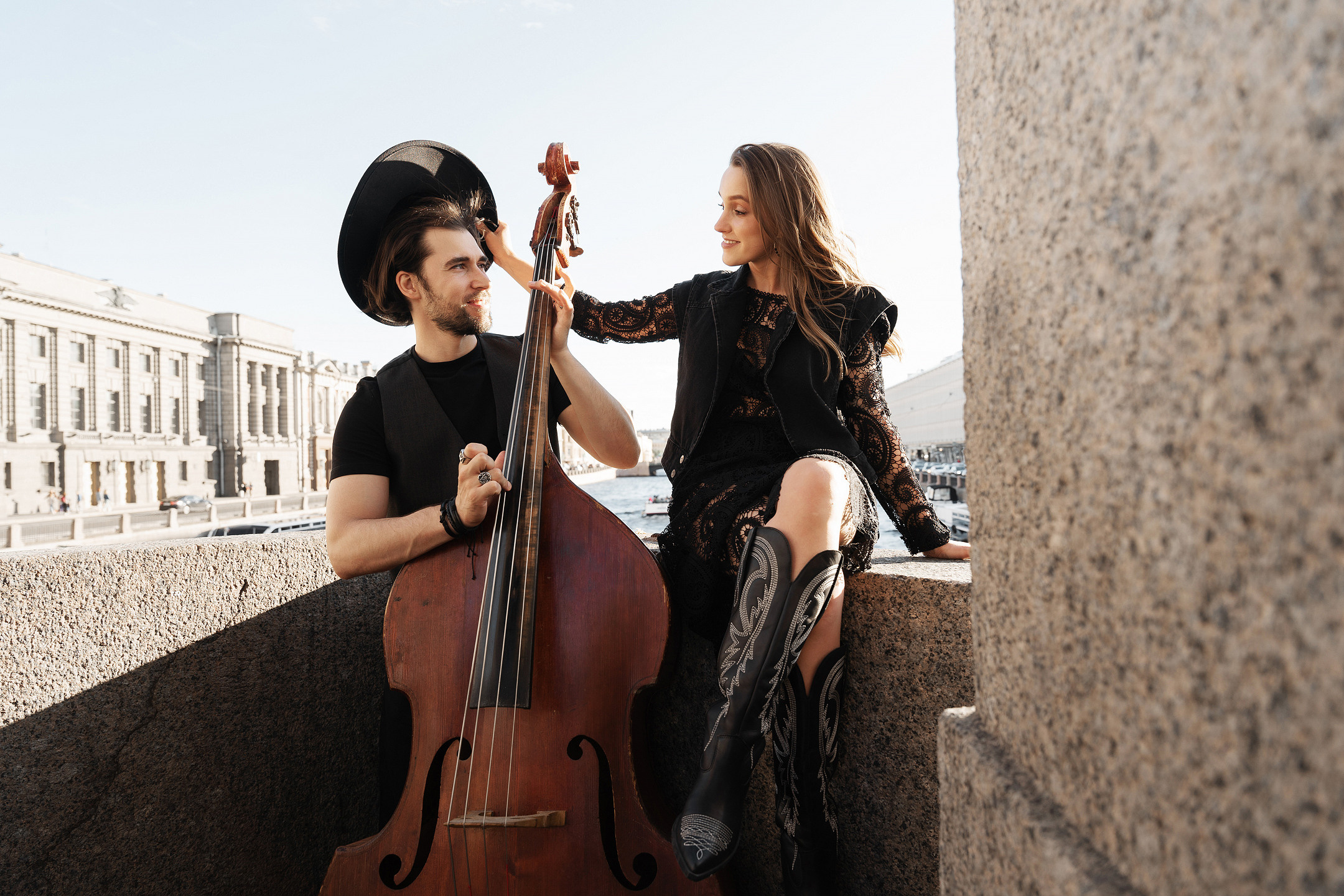 Контрабас для двоих. Саша Потапкин Фотограф. Сочи, Екатеринбург, Москва