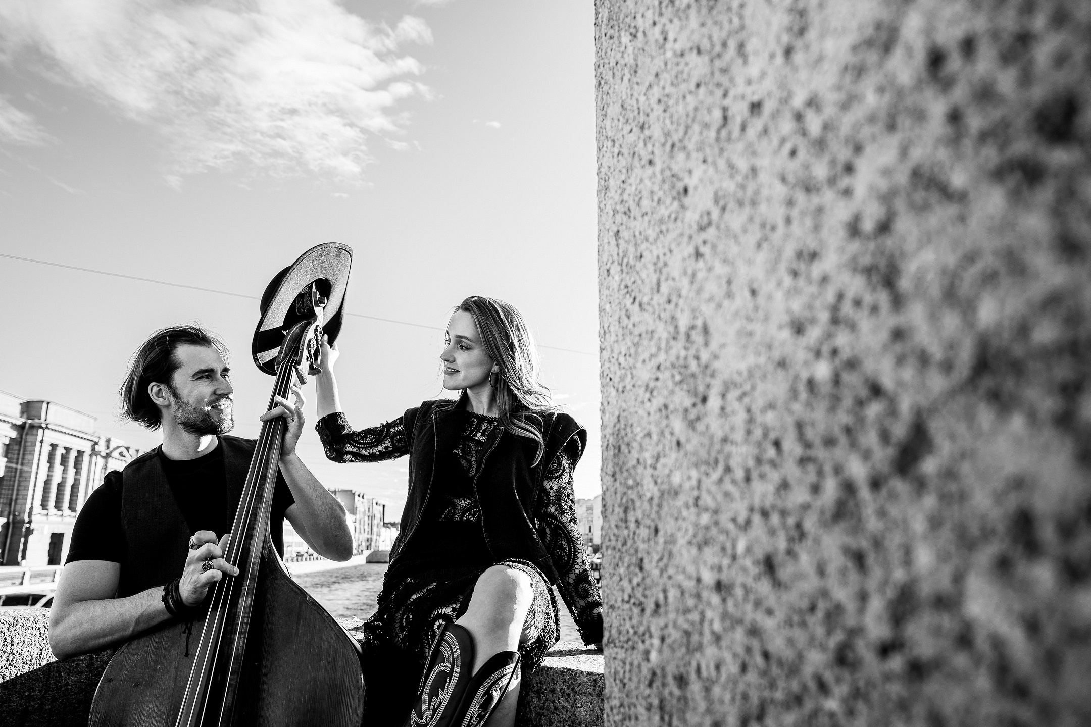 Контрабас для двоих. Саша Потапкин Фотограф. Сочи, Екатеринбург, Москва