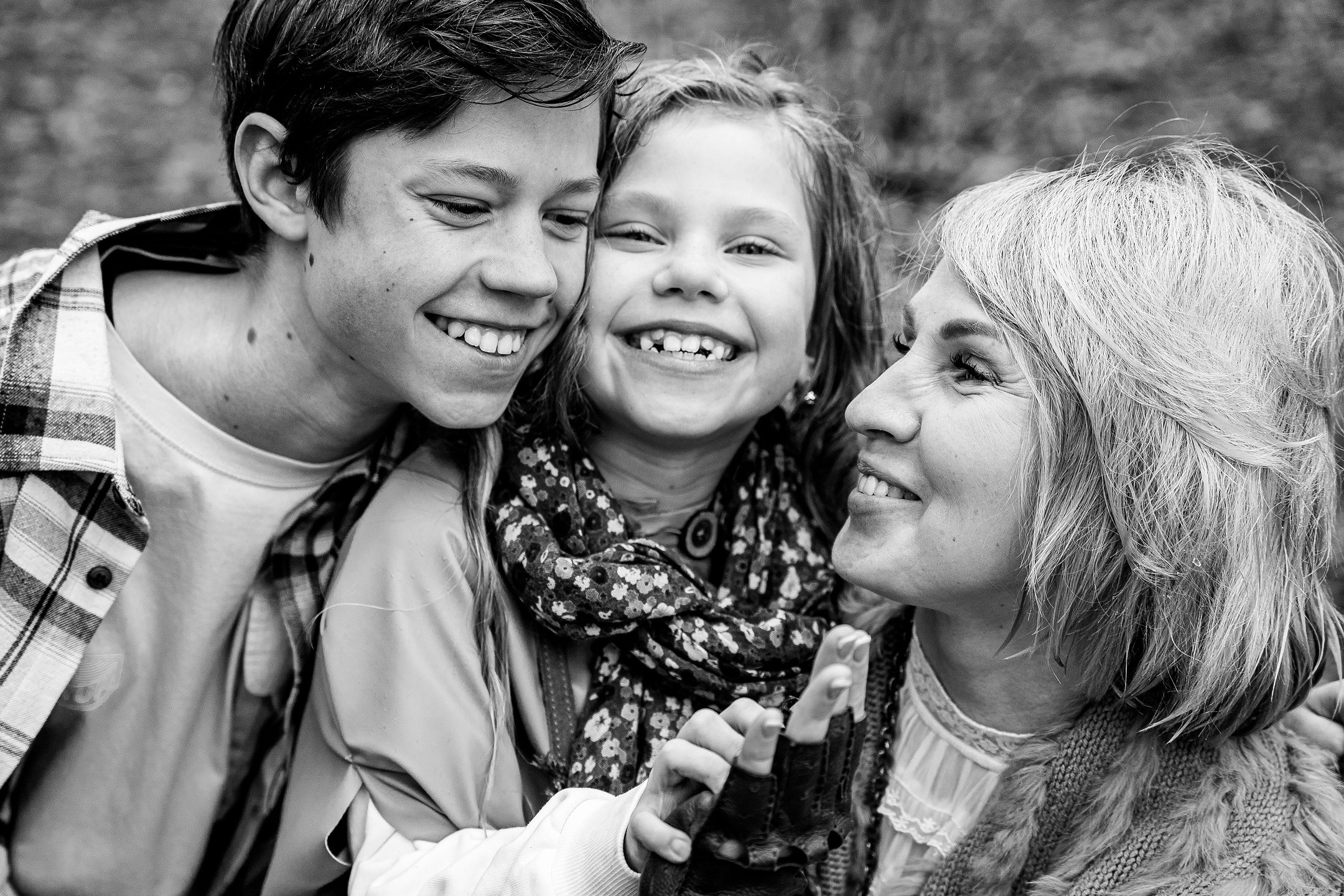 Стилизованная семейная фотосессия в городском парке. Саша Потапкин Фотограф. Сочи, Екатеринбург, Москва