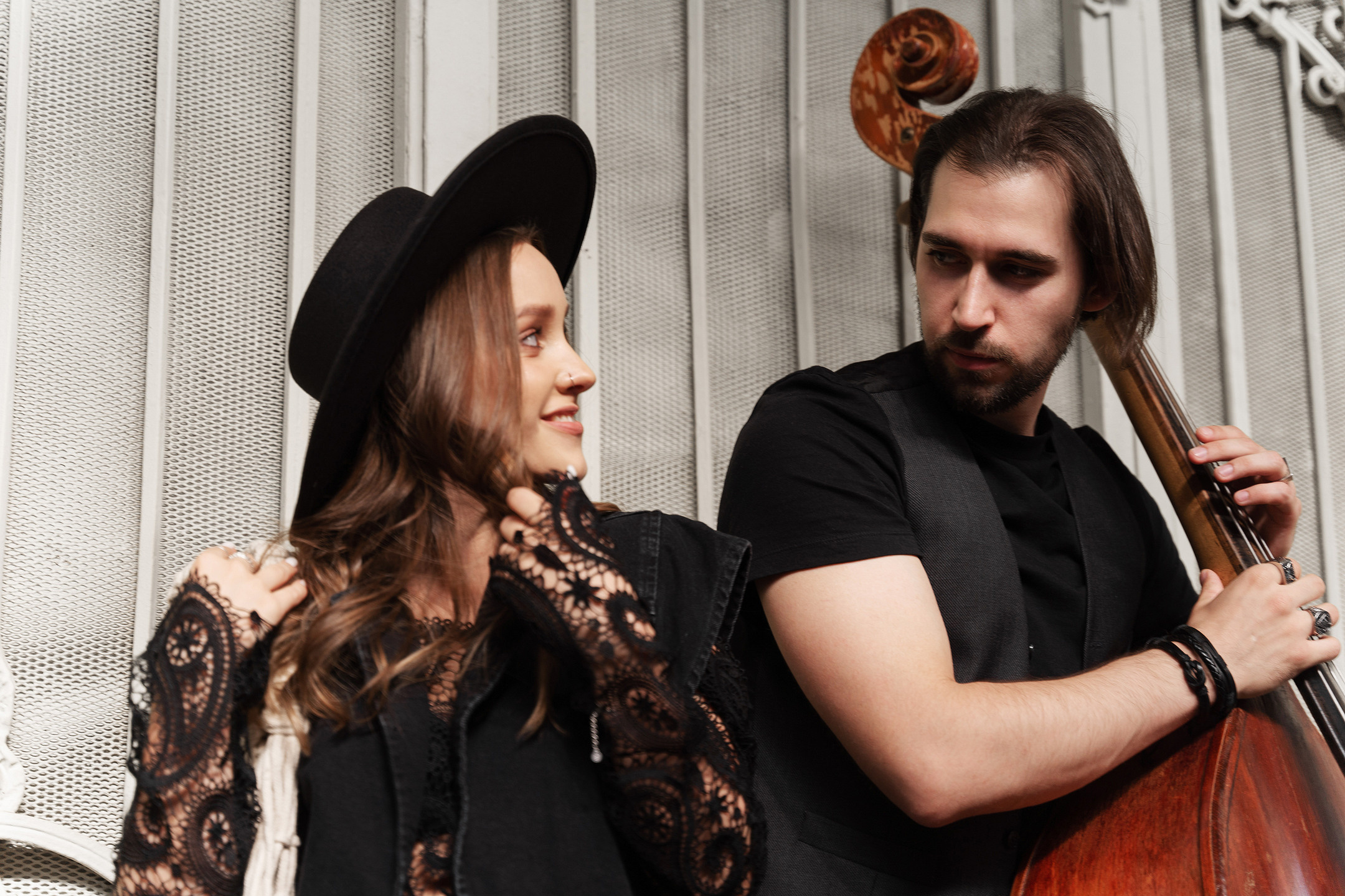 Контрабас для двоих. Саша Потапкин Фотограф. Сочи, Екатеринбург, Москва