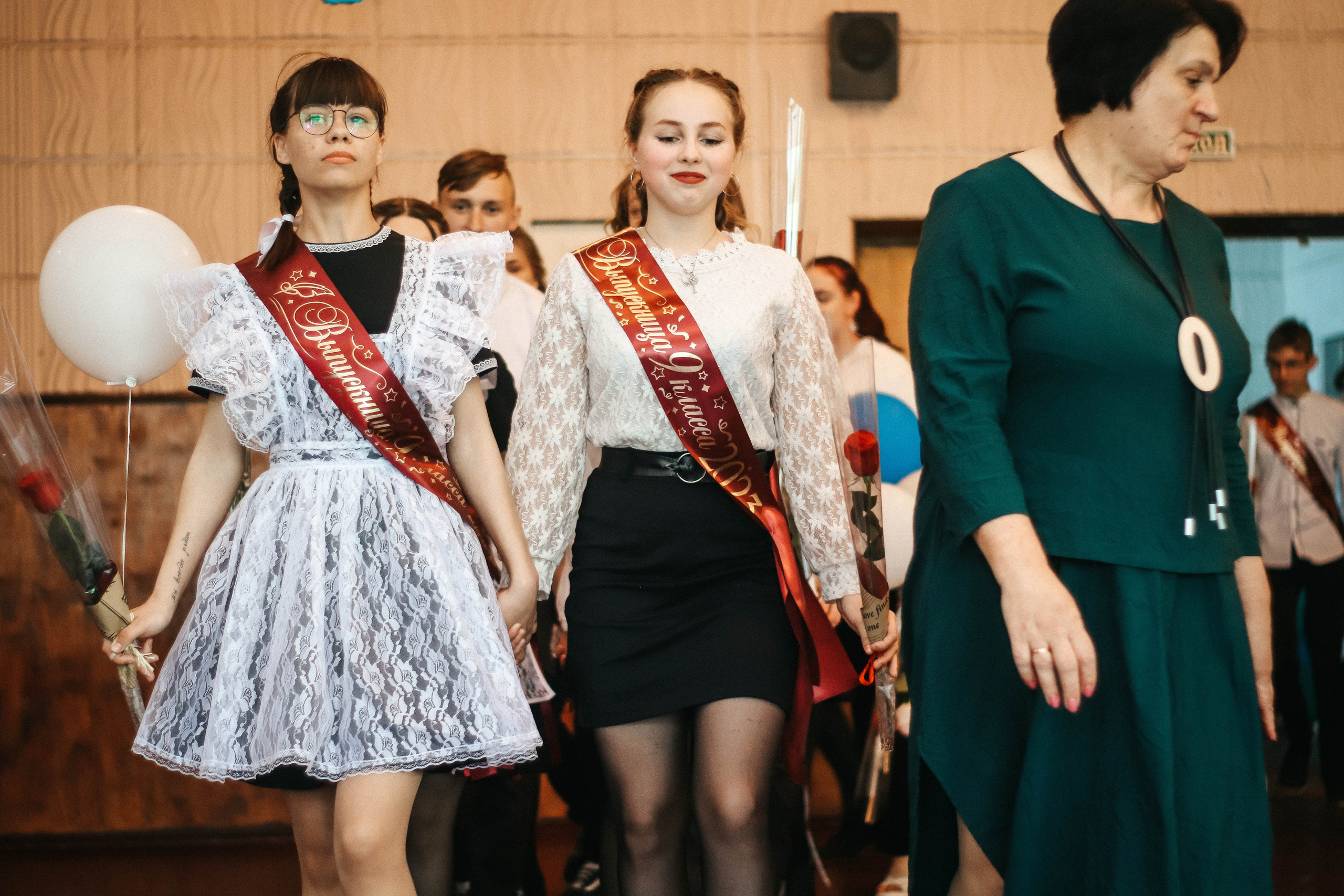 Последний звонок. Фотограф Дарья Маташкова