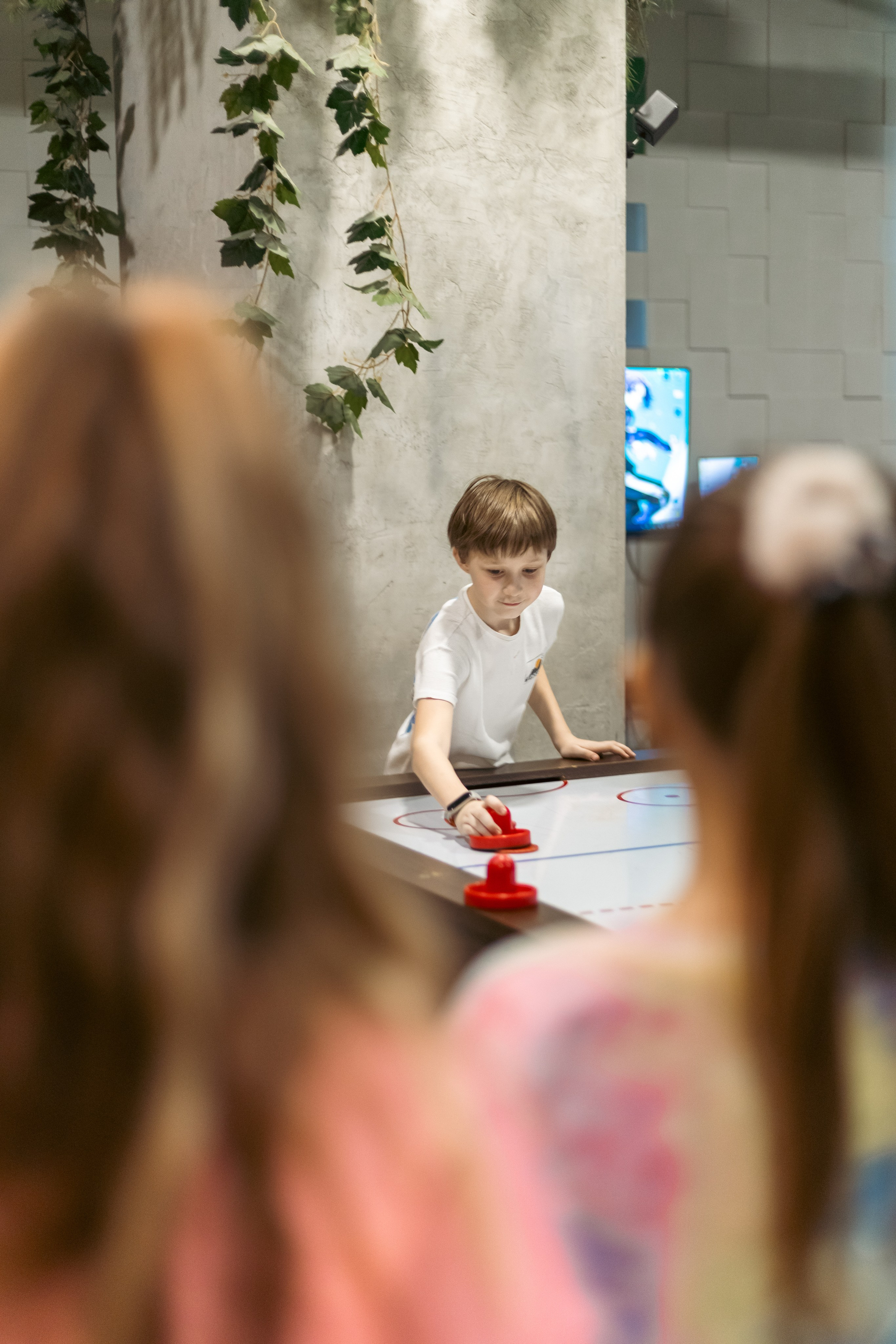 Репортаж с детского дня рождения ExitGames 19/04/2025. Семейный фотограф Израиль